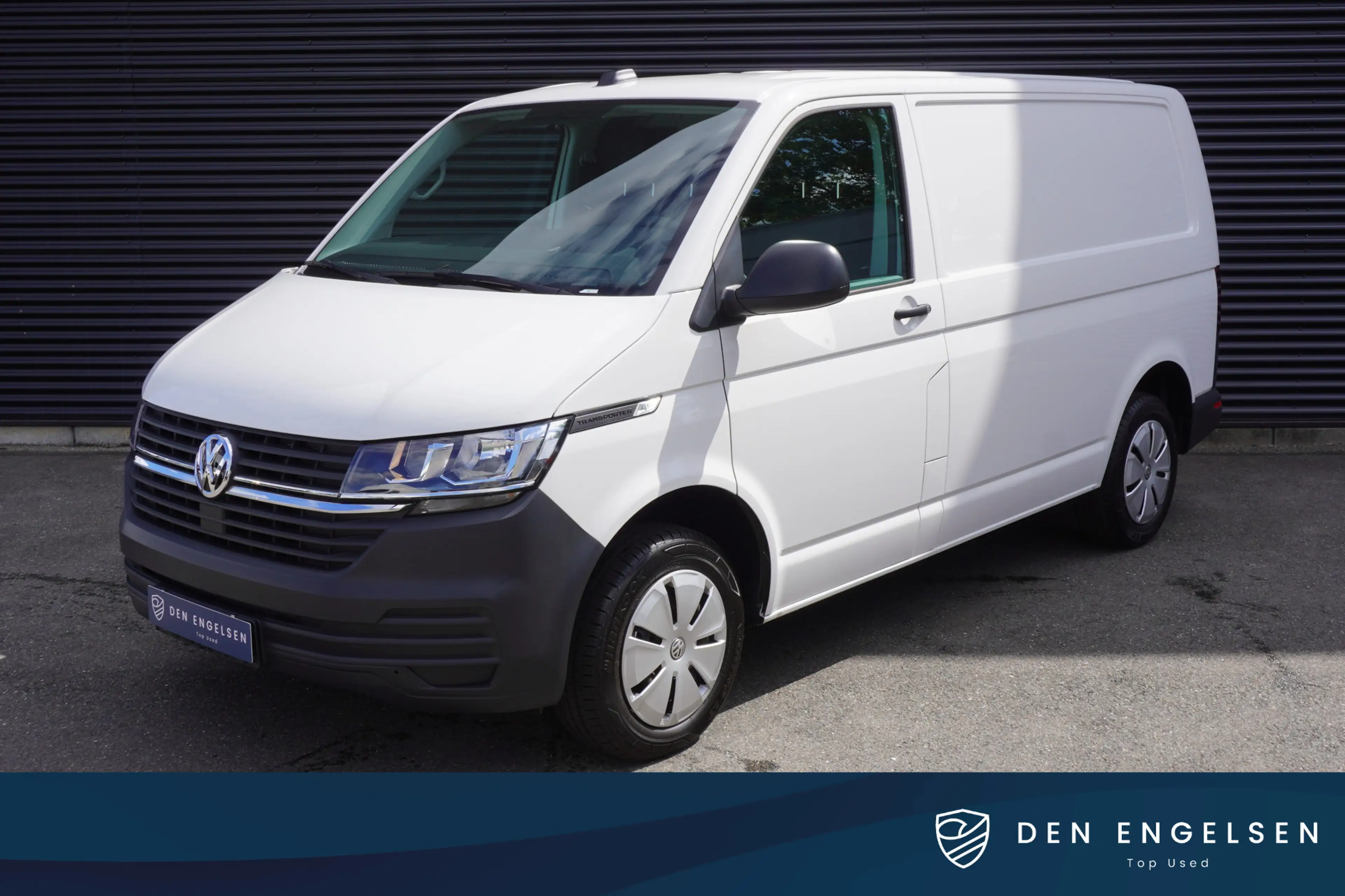 Volkswagen Transporter 2.0 TDI L1H1 28 110pk Trekhaak Navigatie Apple Car