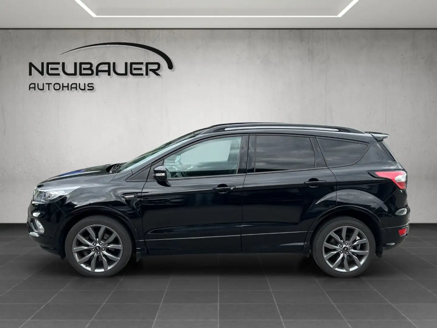 Ford Kuga 2,0 TDCi ST-Line Powershift Aut. AWD AUT Schwarz - 2