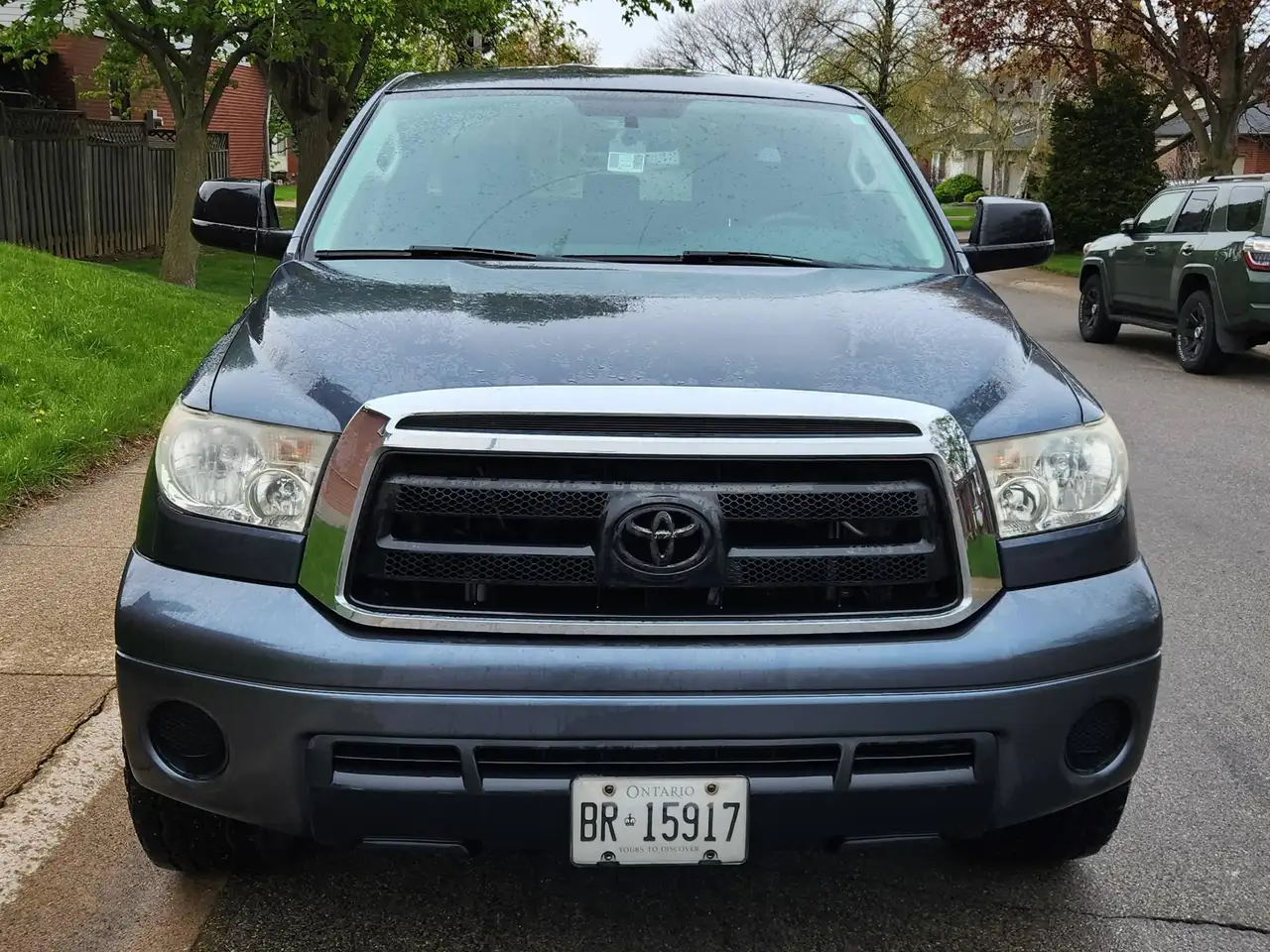 Toyota Tundra снимка Toyota Tundra