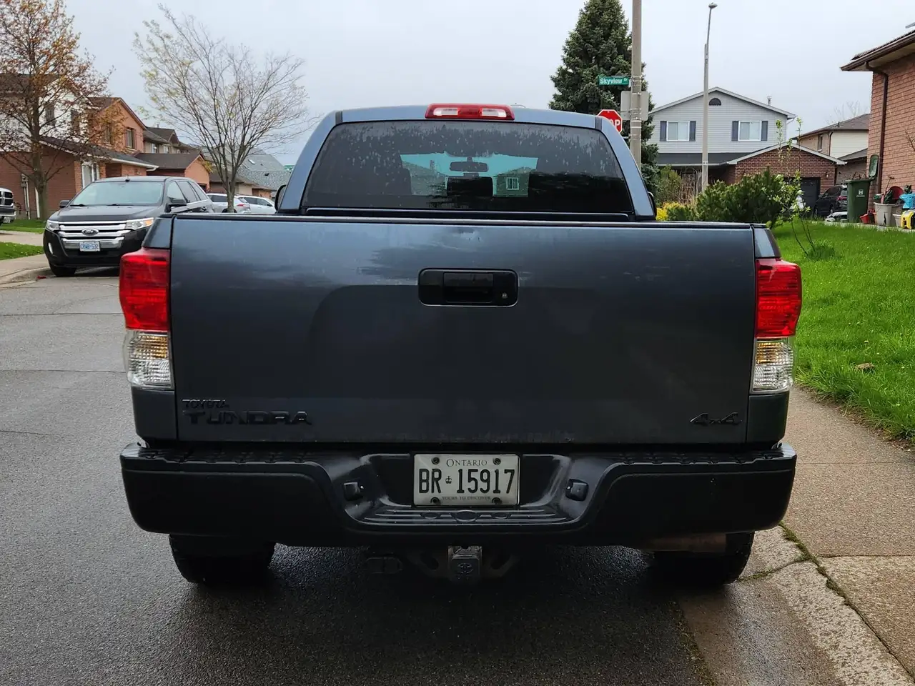 Toyota Tundra снимка Toyota Tundra