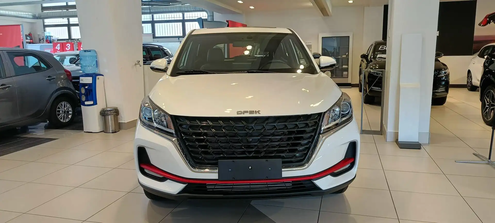 DFSK Fengon 500 Glory 500 1.5 aut. Luxury Weiß - 2