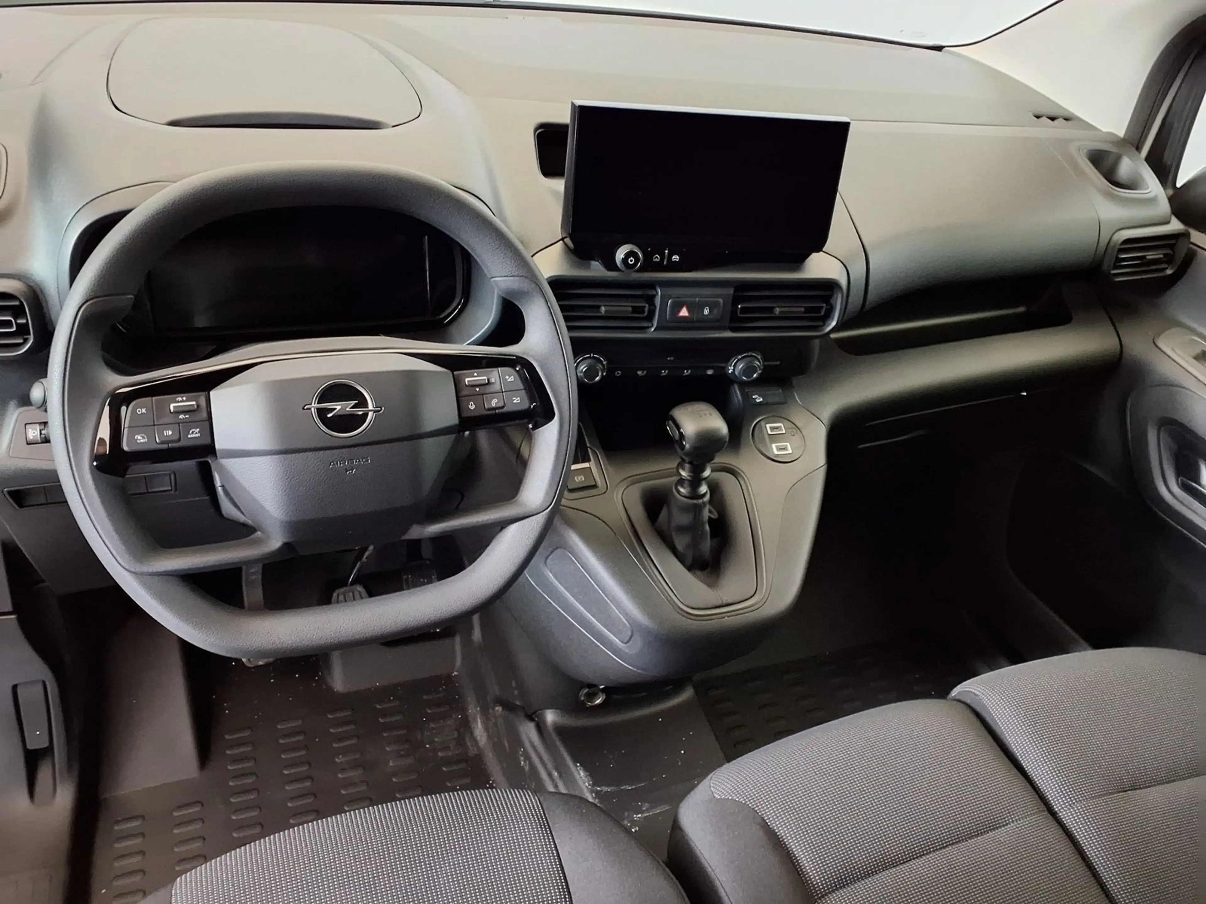 Opel Combo Kastenwagen M mit normaler Nutzlast 1.5 Diese... — photo 11