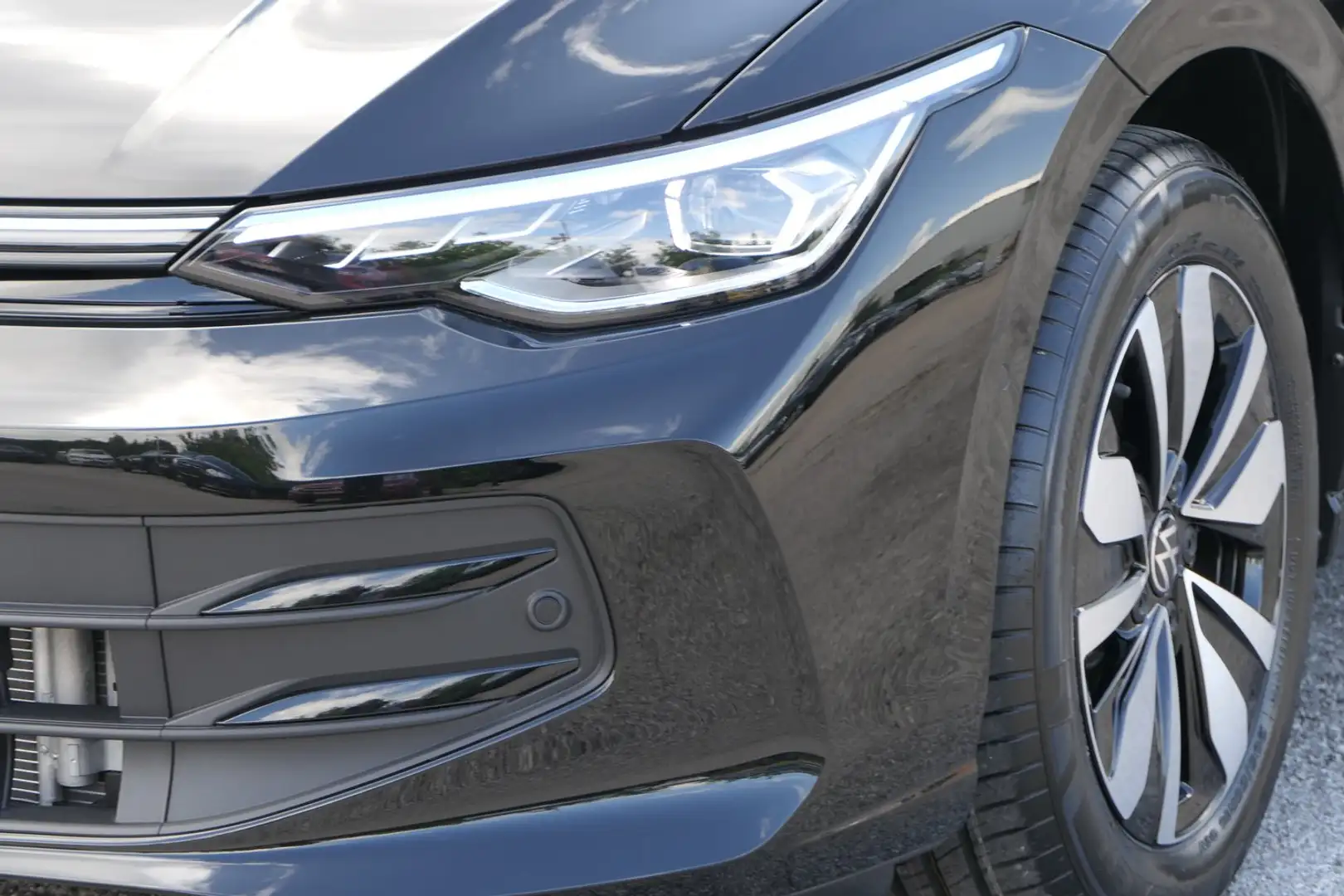 Volkswagen Golf Variant Business TDI DSG Schwarz - 2