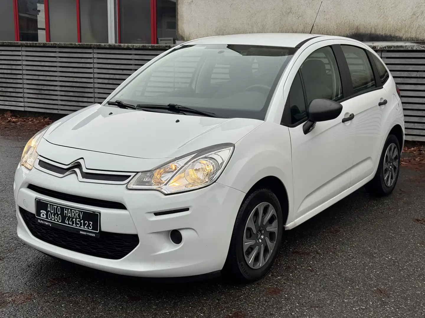 Citroen C3 Attraction Weiß - 1