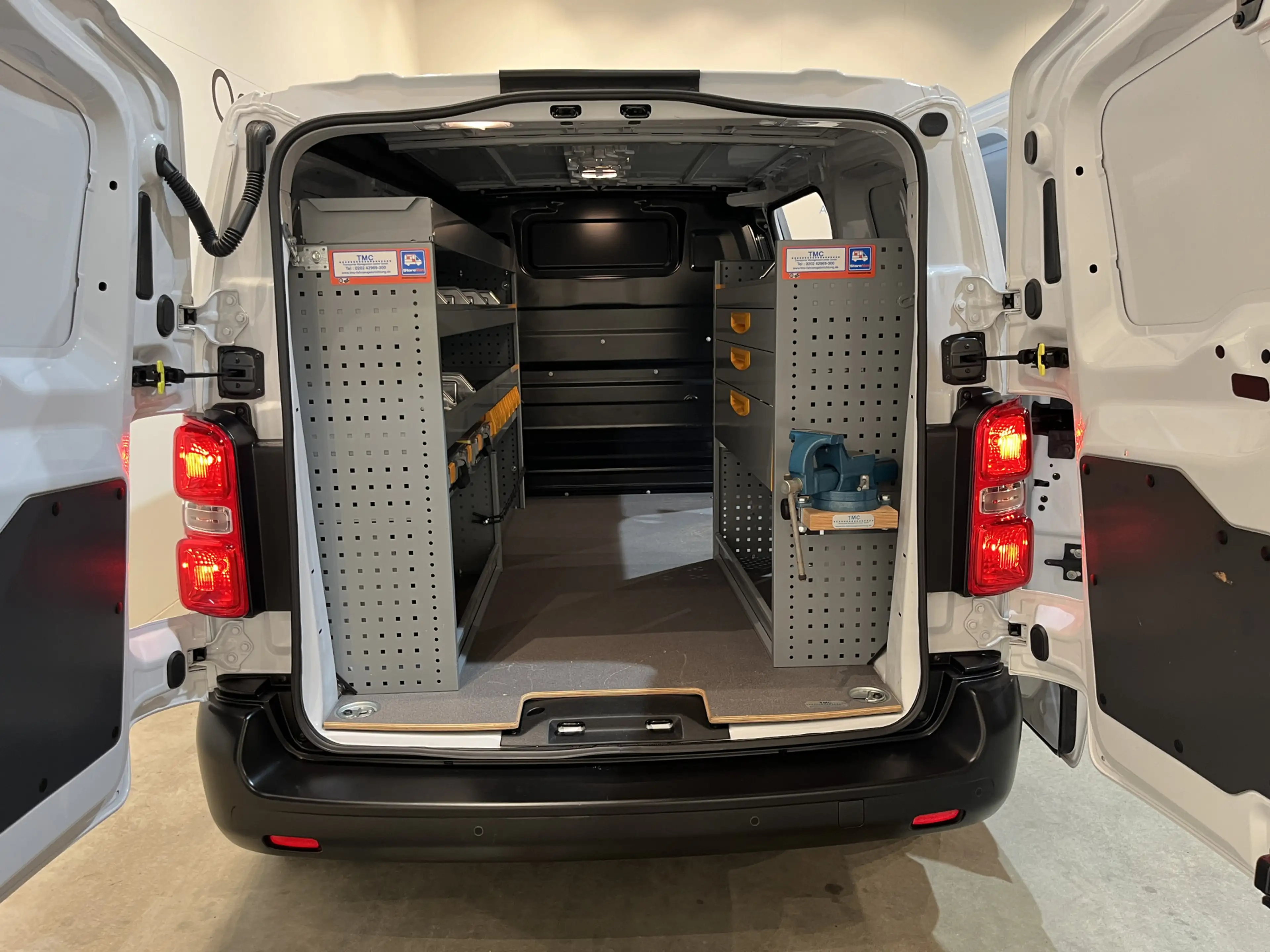 Opel Vivaro-e L2H1 Edition 75 kWh / 100% Elektrisch !! / Kast-in — photo 4