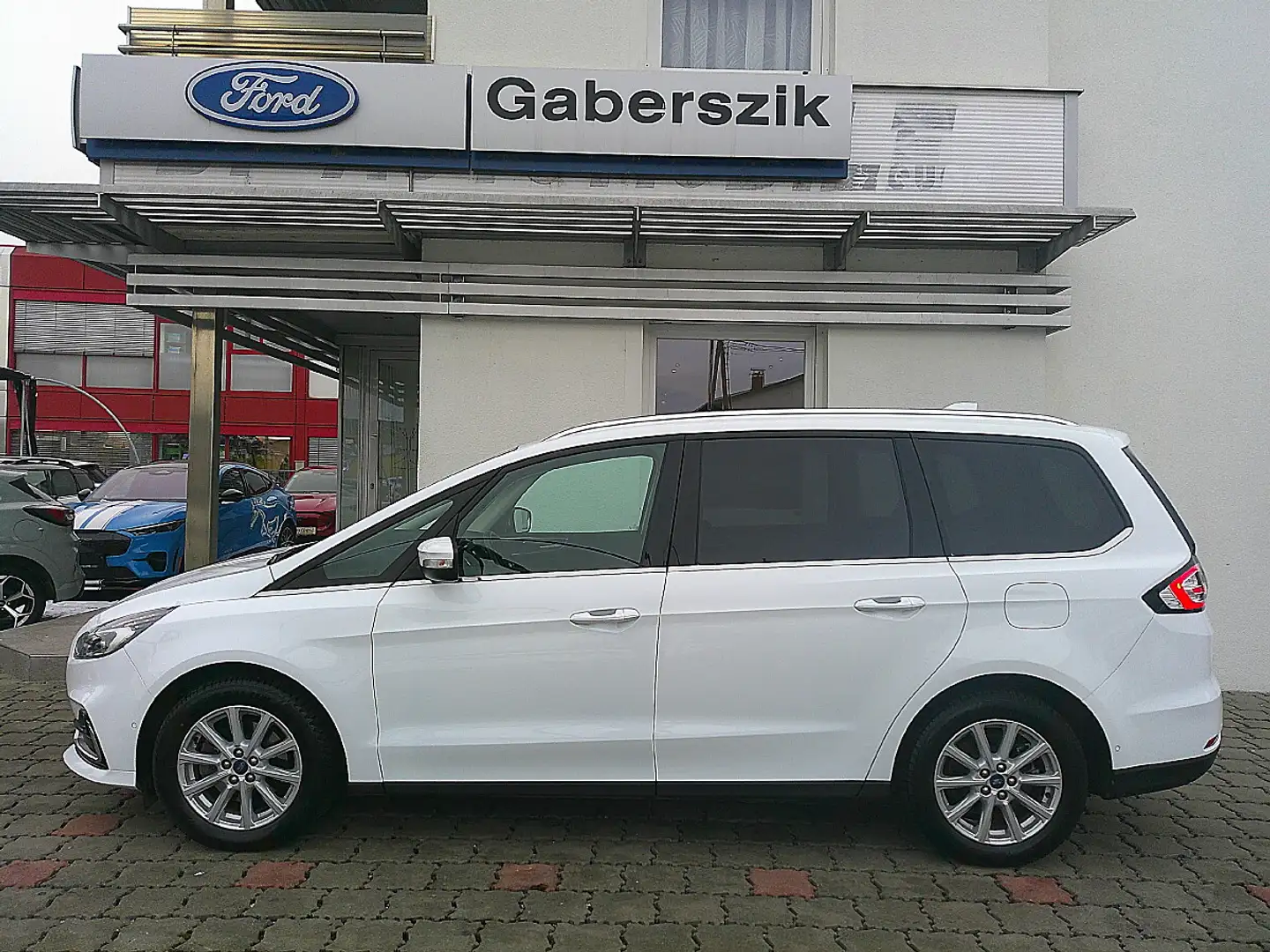 Ford Galaxy 2,5 Duratec Hybrid Titanium Aut. Weiß - 2