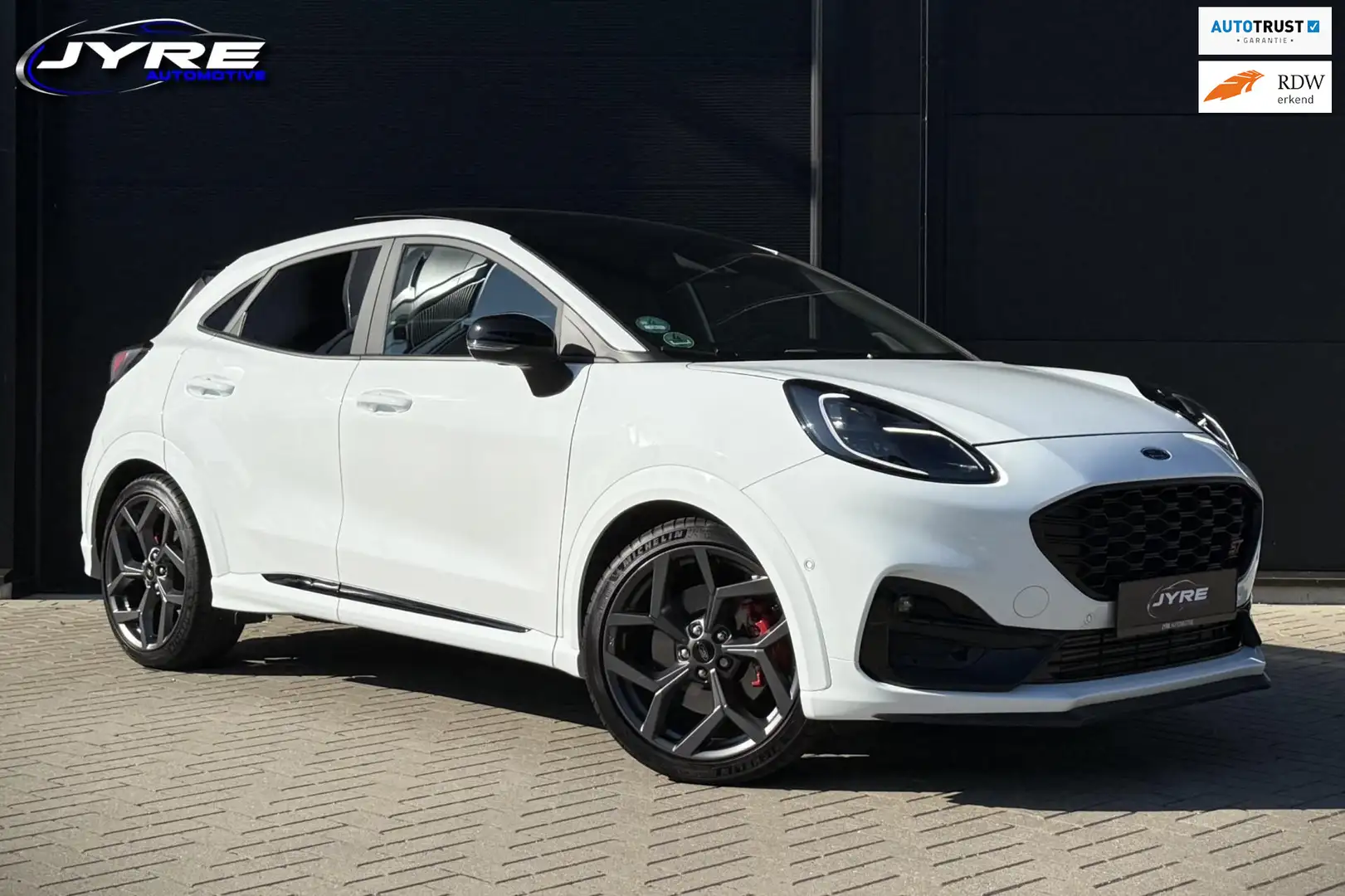 Ford Puma 1.5 EcoBoost ST-X, 200 PK, Performance Pack, Pano, Wit - 1