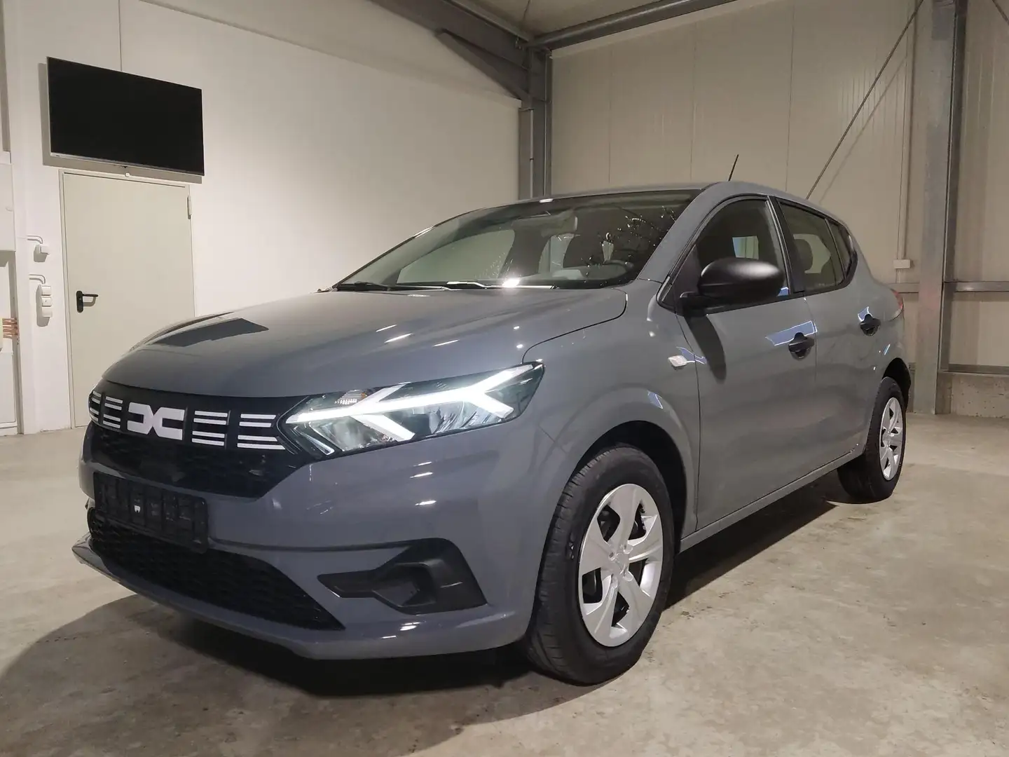 Dacia Sandero Essential TCe 90 PS Klima-DAB-LED-Tempomat-Limi... Grigio - 1