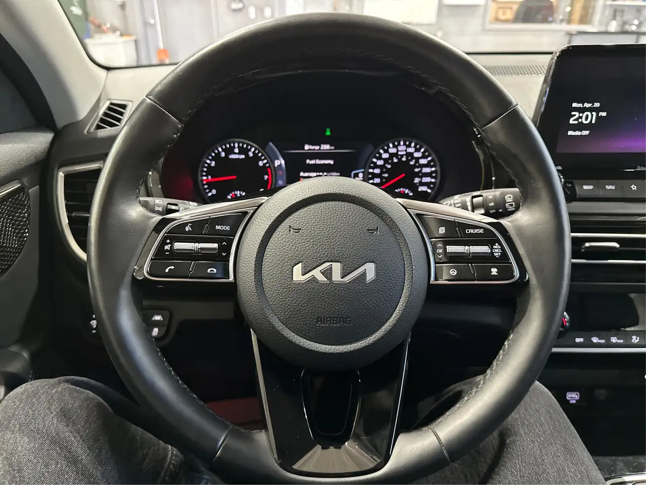 Kia Seltos снимка Kia Seltos