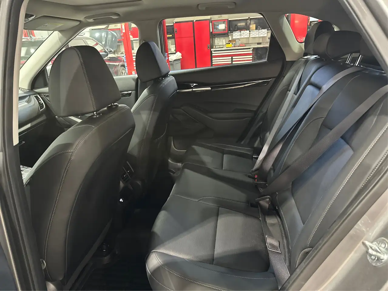 Kia Seltos снимка Kia Seltos