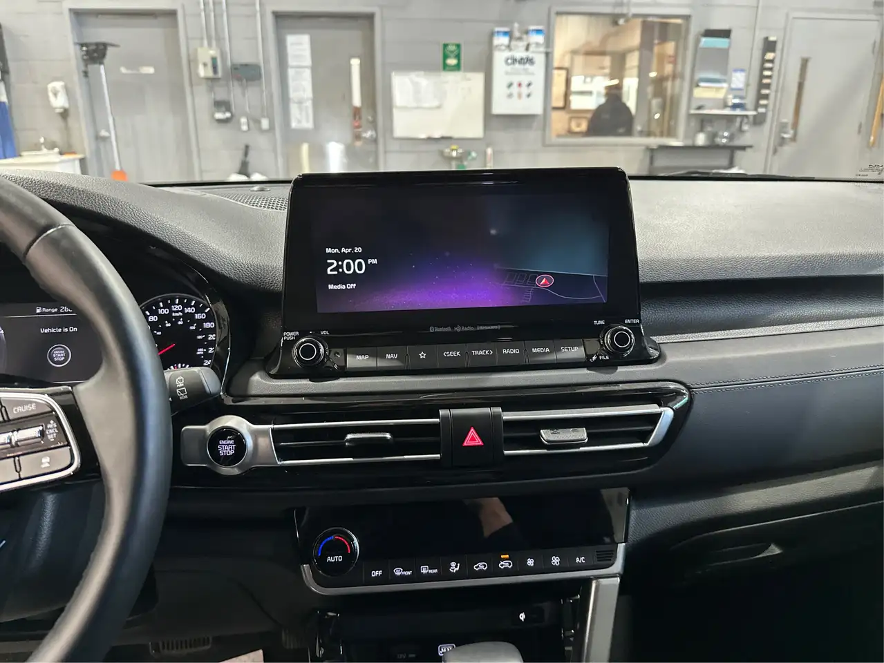 Kia Seltos снимка Kia Seltos