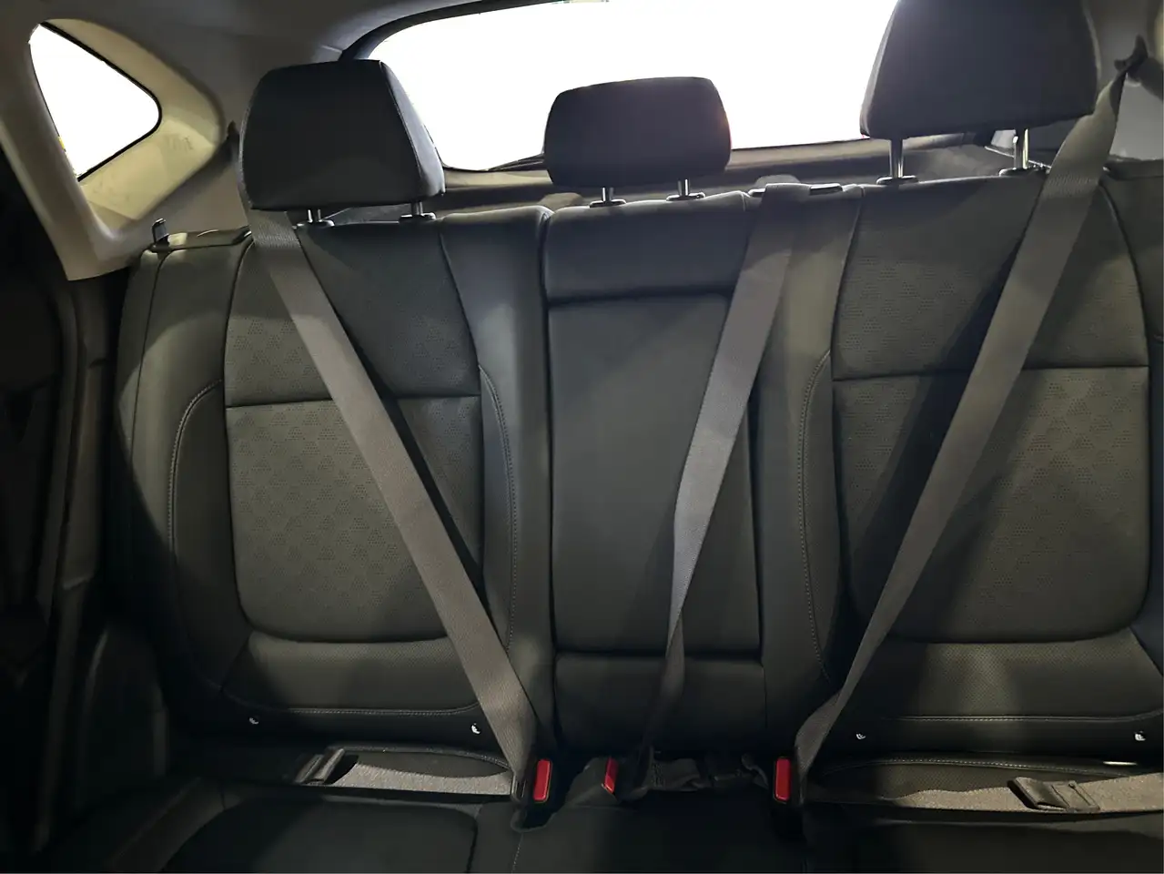 Kia Seltos снимка Kia Seltos