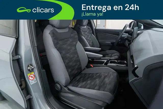 Volkswagen Id.4 view 17