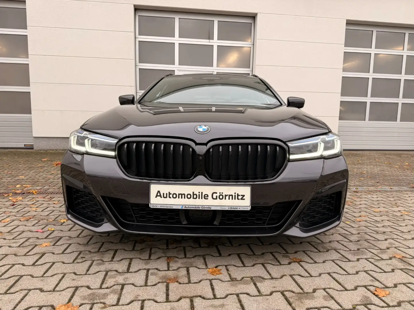 BMW 530 d xDrive TOUR/M-SPORT/KOMFORTSITZ/LASER/AHK Gris - 2