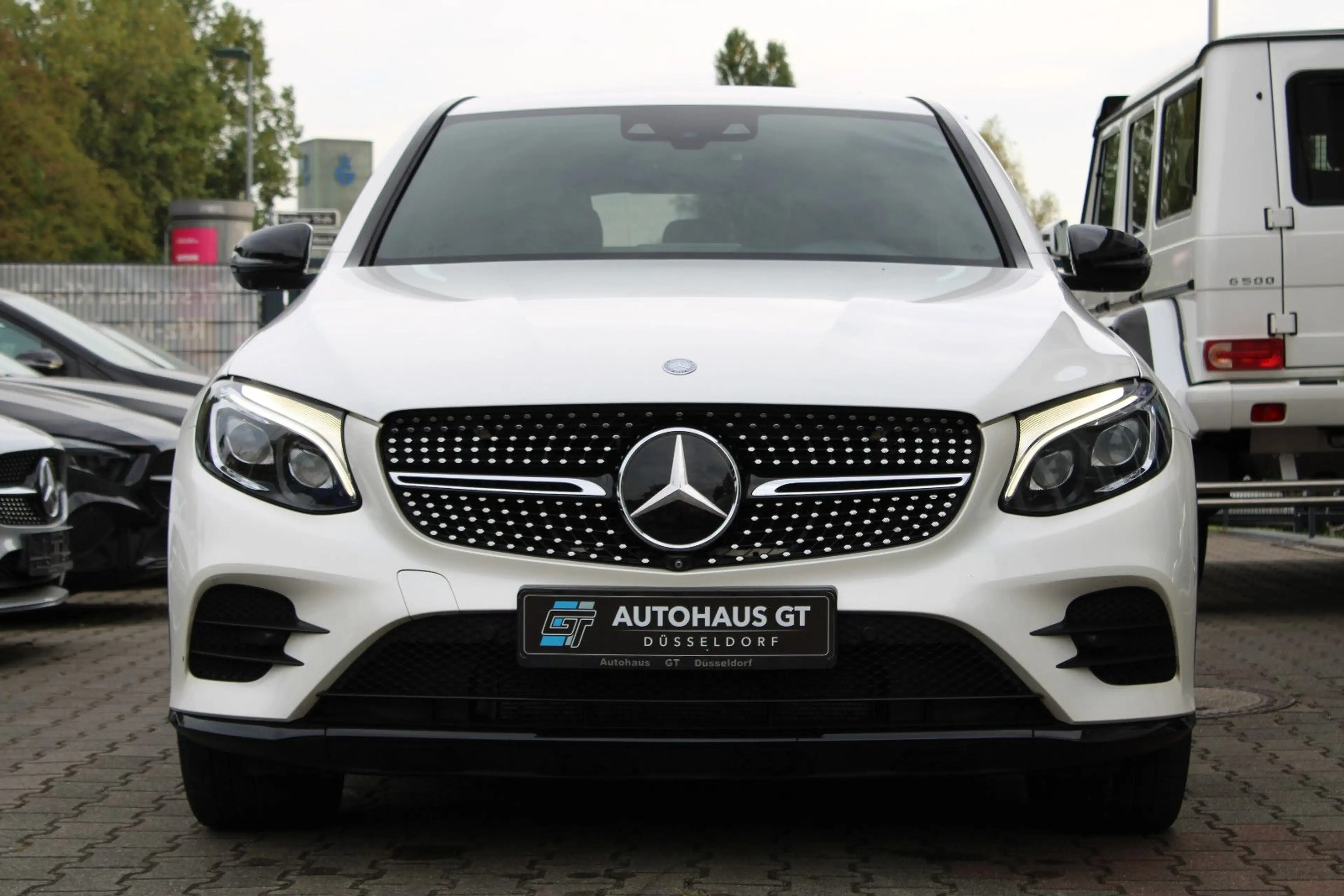 Mercedes-Benz GLC 350 d 4M/AMG/Glasd/Distr/Burm/Standh/360°/AHK — photo 9