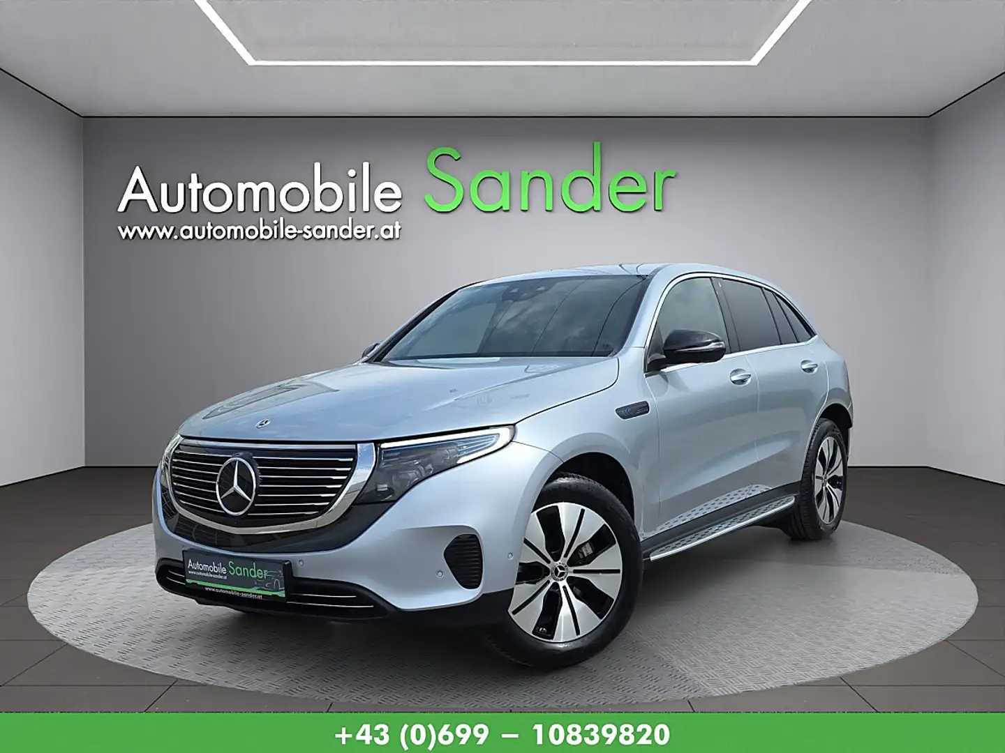 Mercedes-Benz EQC 400 4MATIC 80kWh*MATRIX /AHK /1.BESITZ* Silber - 1