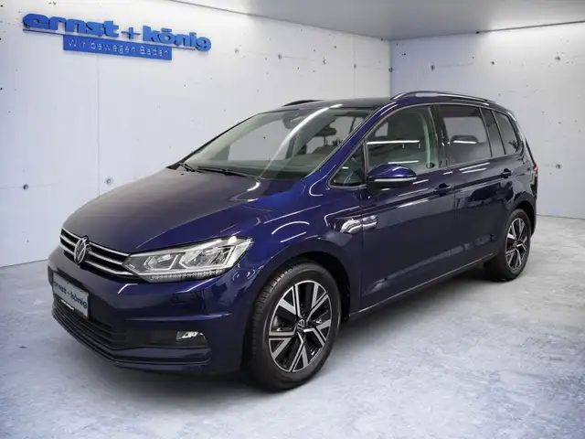 2024 Volkswagen Touran in Blue for sale