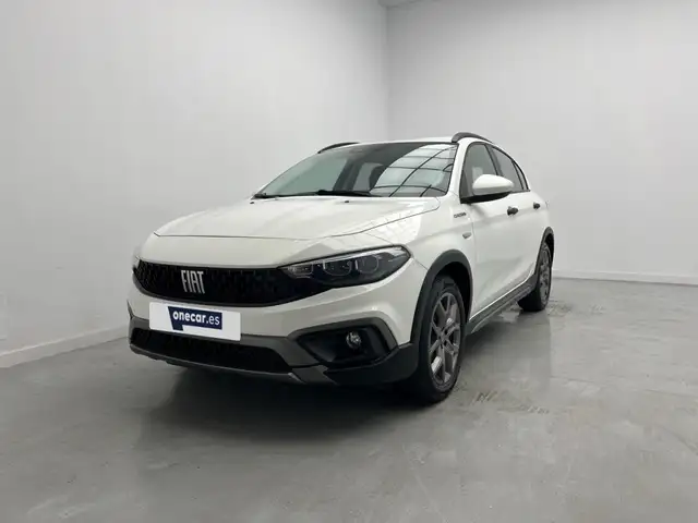 Fiat Tipo 1.0 CROSS 100CV 5P