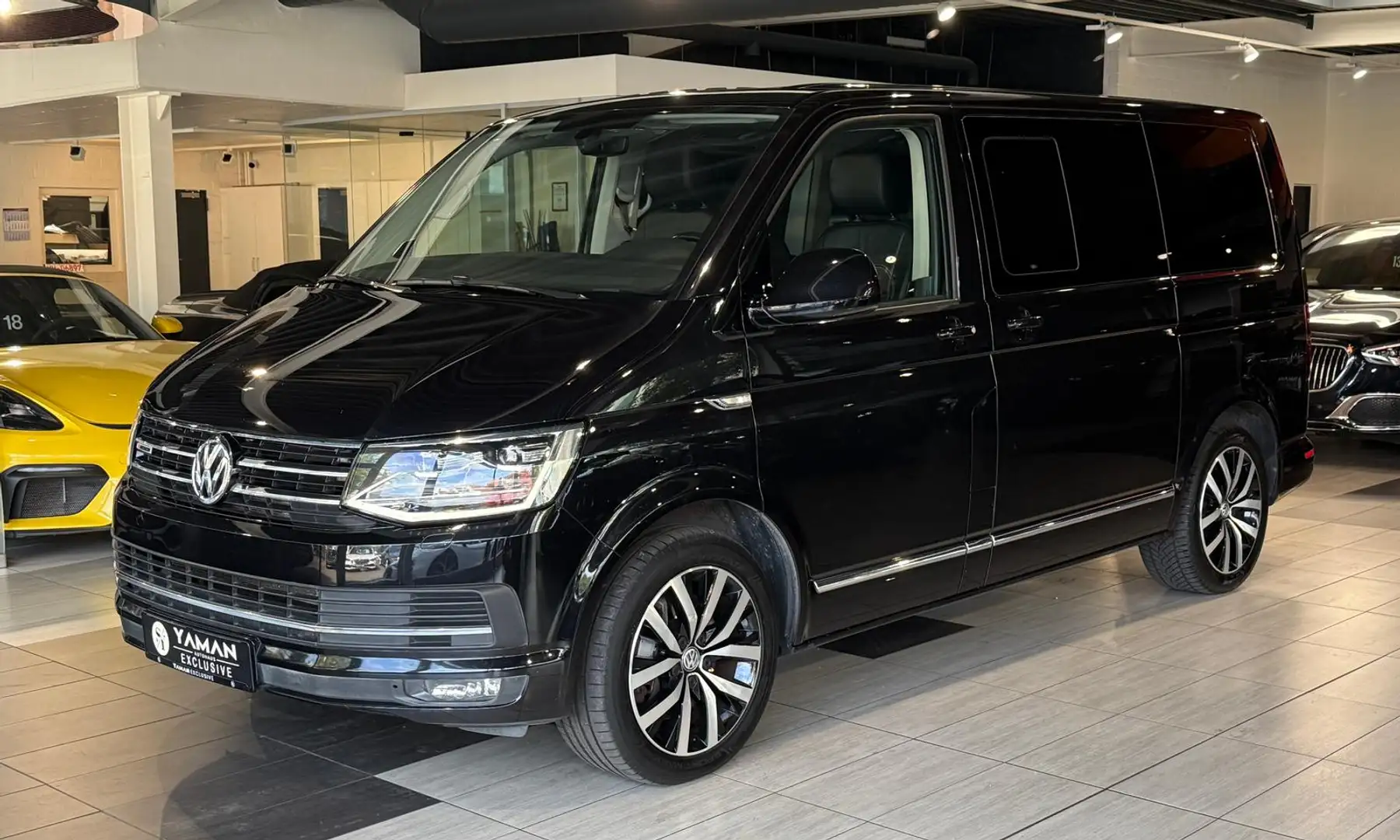 Volkswagen T6 Multivan Highline 4Motion StHzg*Kamera*GSD* Negro - 1