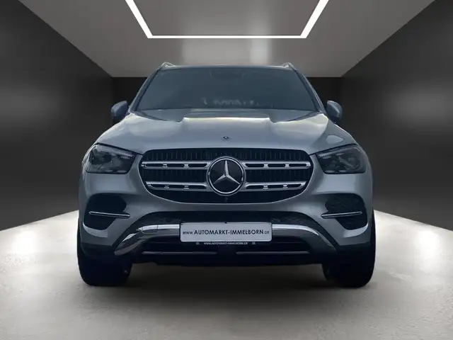 Mercedes-Benz GLE view 5