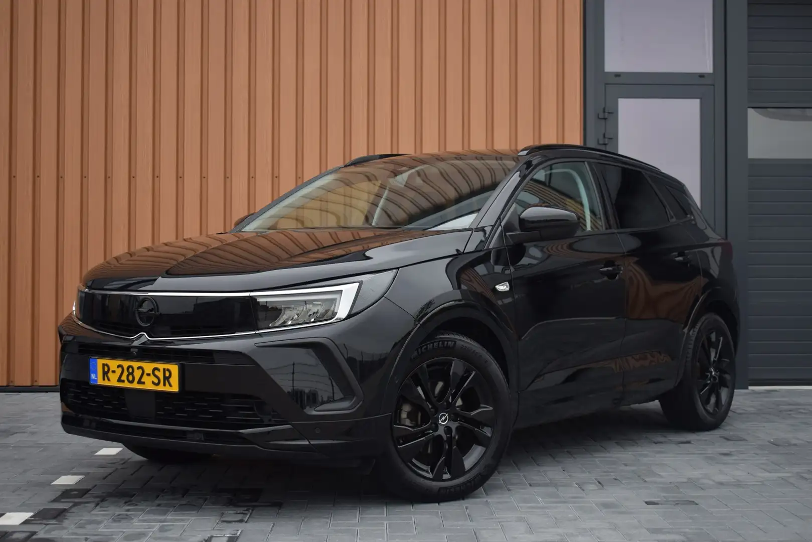 Opel Grandland 1.2 Turbo GS Line Black Pack | Trekhaak | 360 Came Zwart - 1