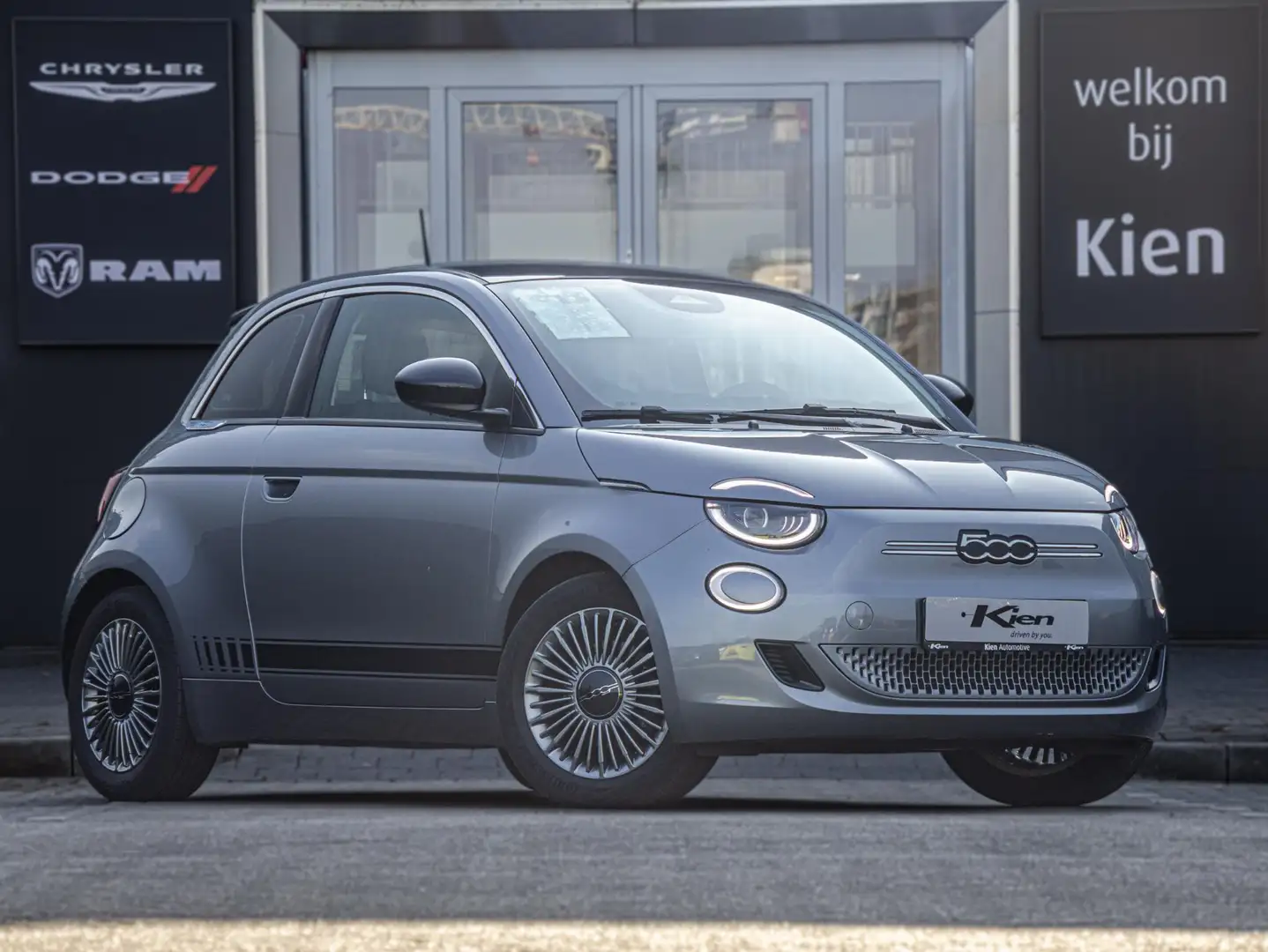 Fiat 500e Icon 42 kWh Grau - 1