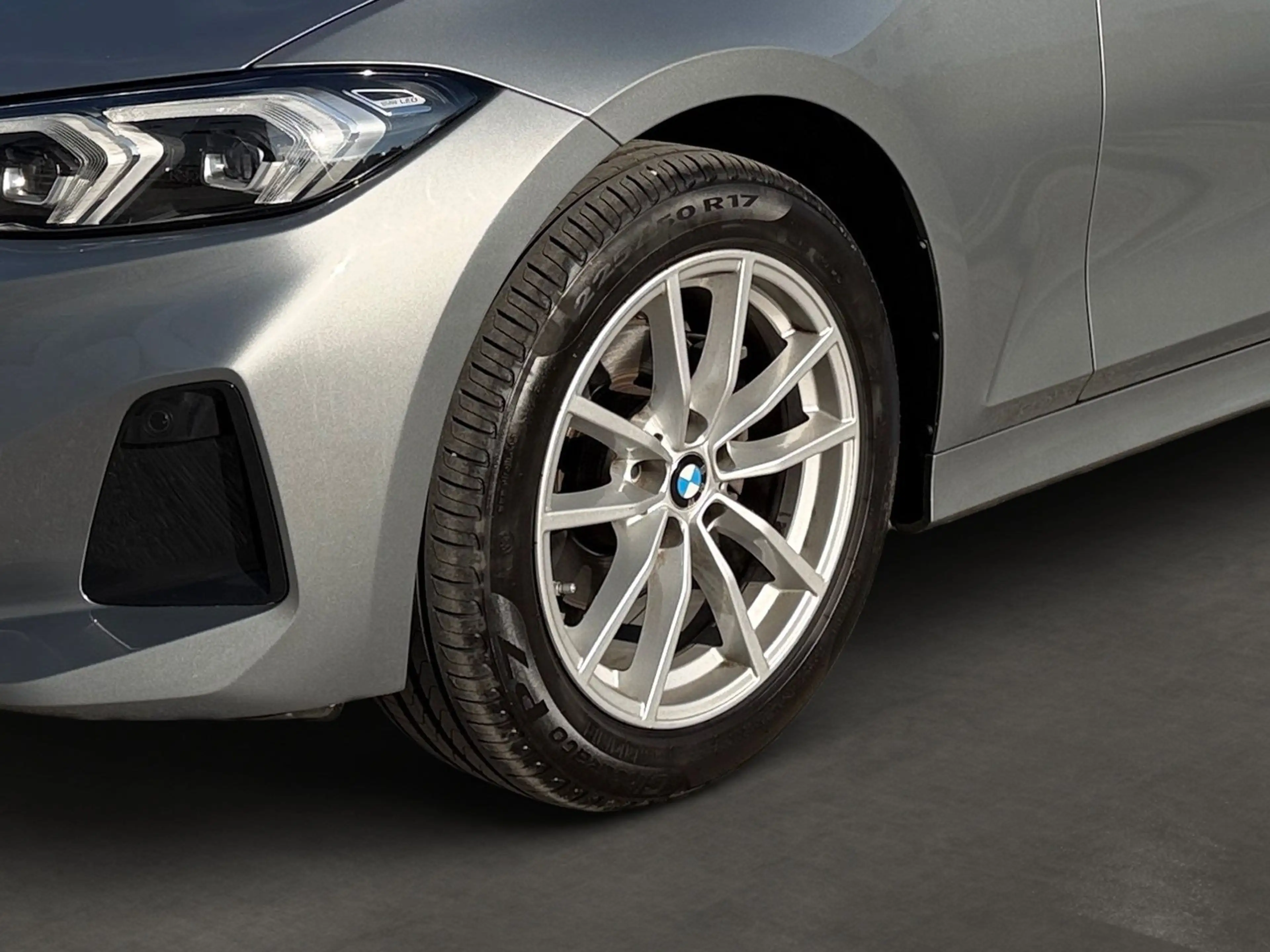 BMW 318 d Touring Aut. Widescreen Display, AHK, SHZ, LED — photo 10