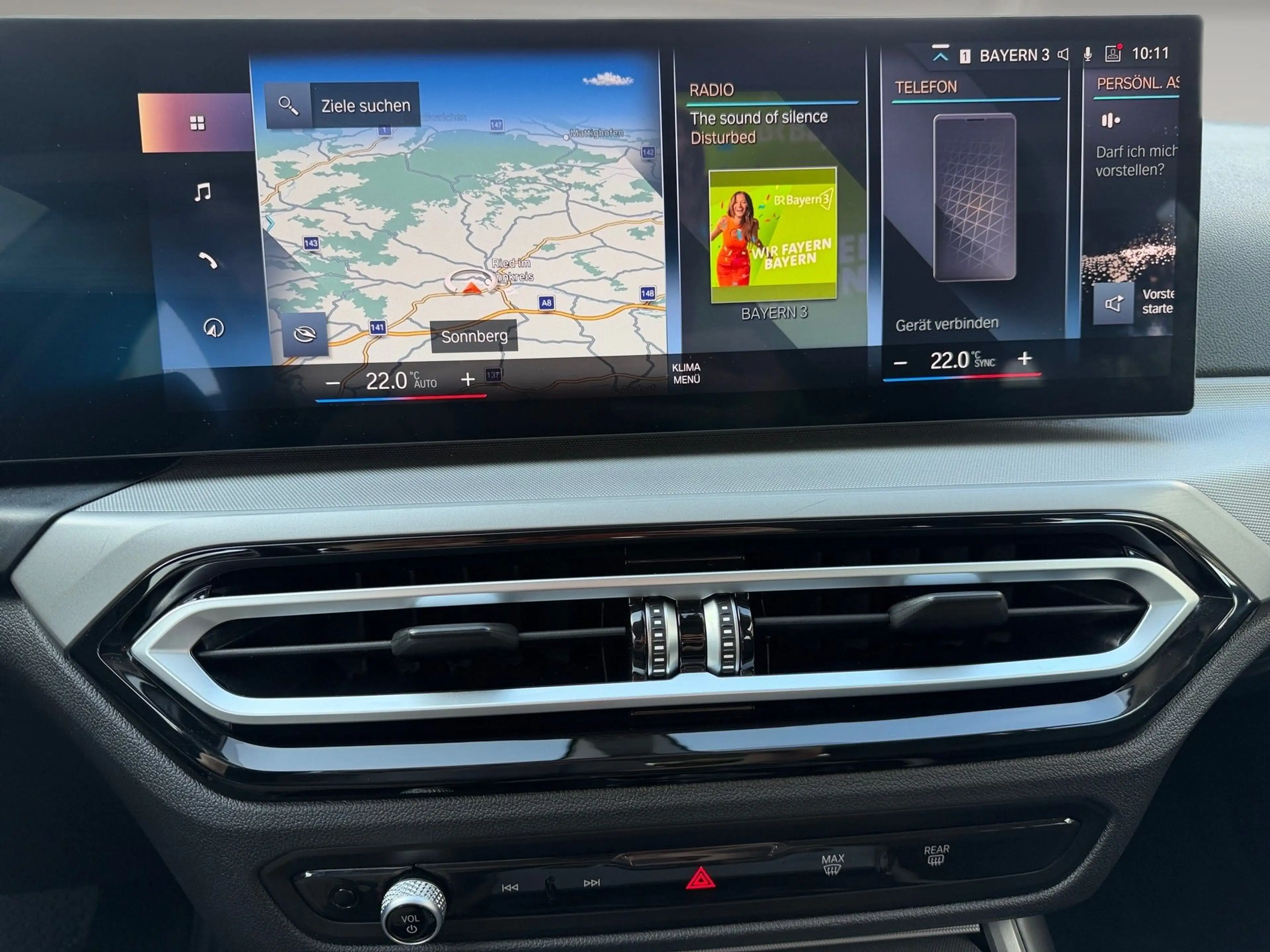 BMW 318 d Touring Aut. Widescreen Display, AHK, SHZ, LED — photo 13