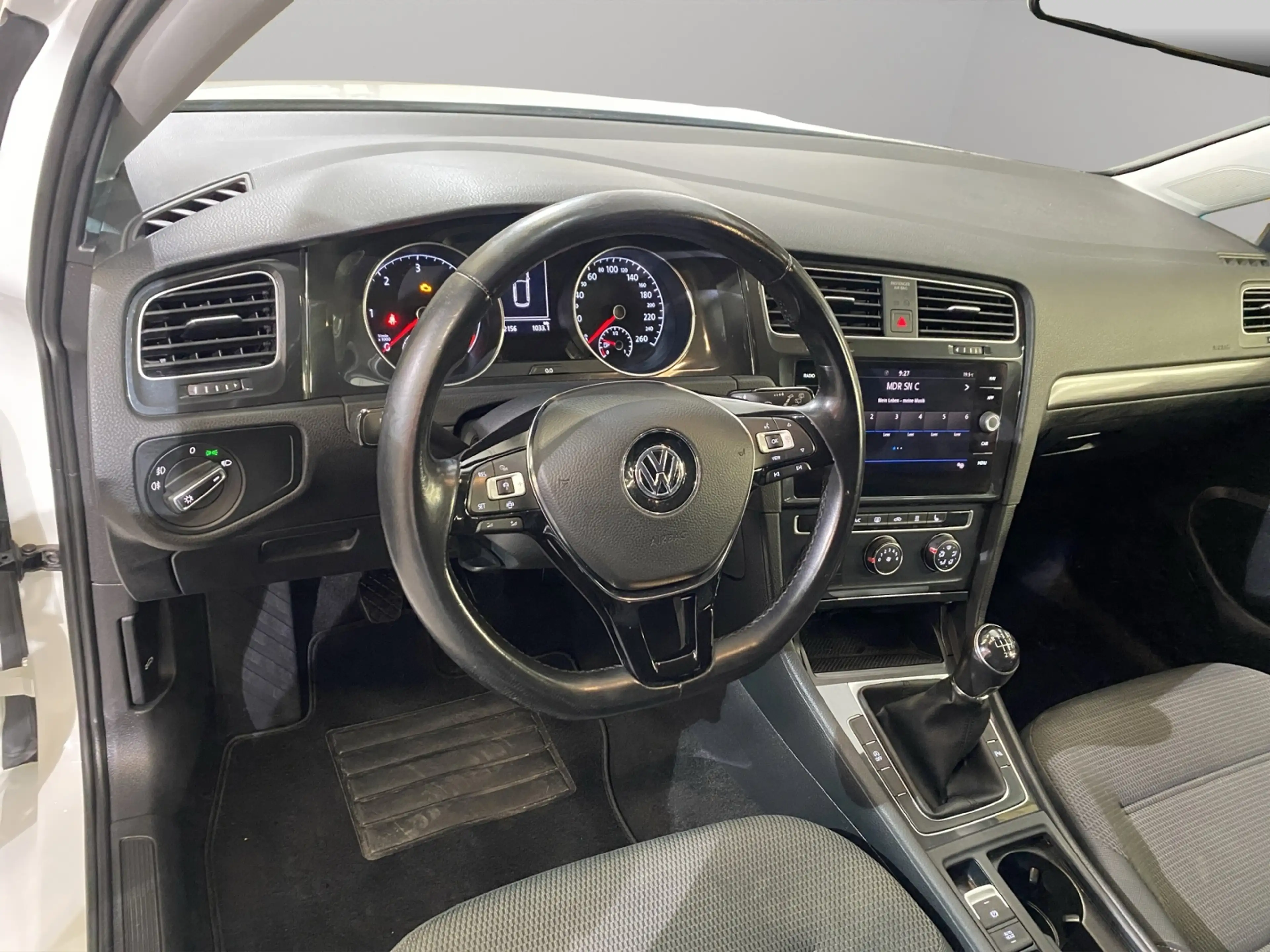 Volkswagen Golf Variant 1.6 TDI Comfortline  (StandH,  SitzH, ACC, PDC) — photo 4