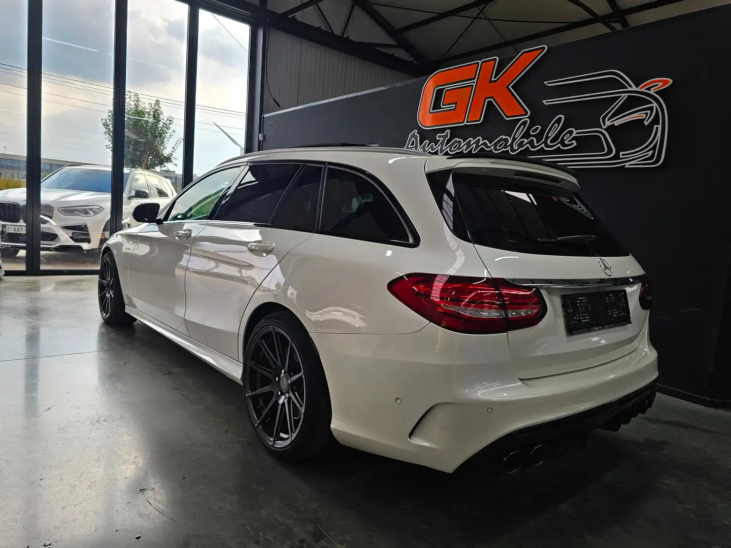 Mercedes-Benz C 43 AMG C 43 AMG 4-Matic // Burmester // Pano Blanc - 2
