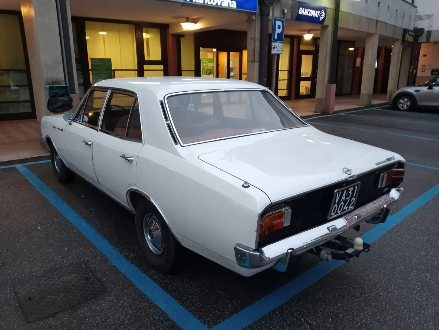Opel Rekord C Білий - 2
