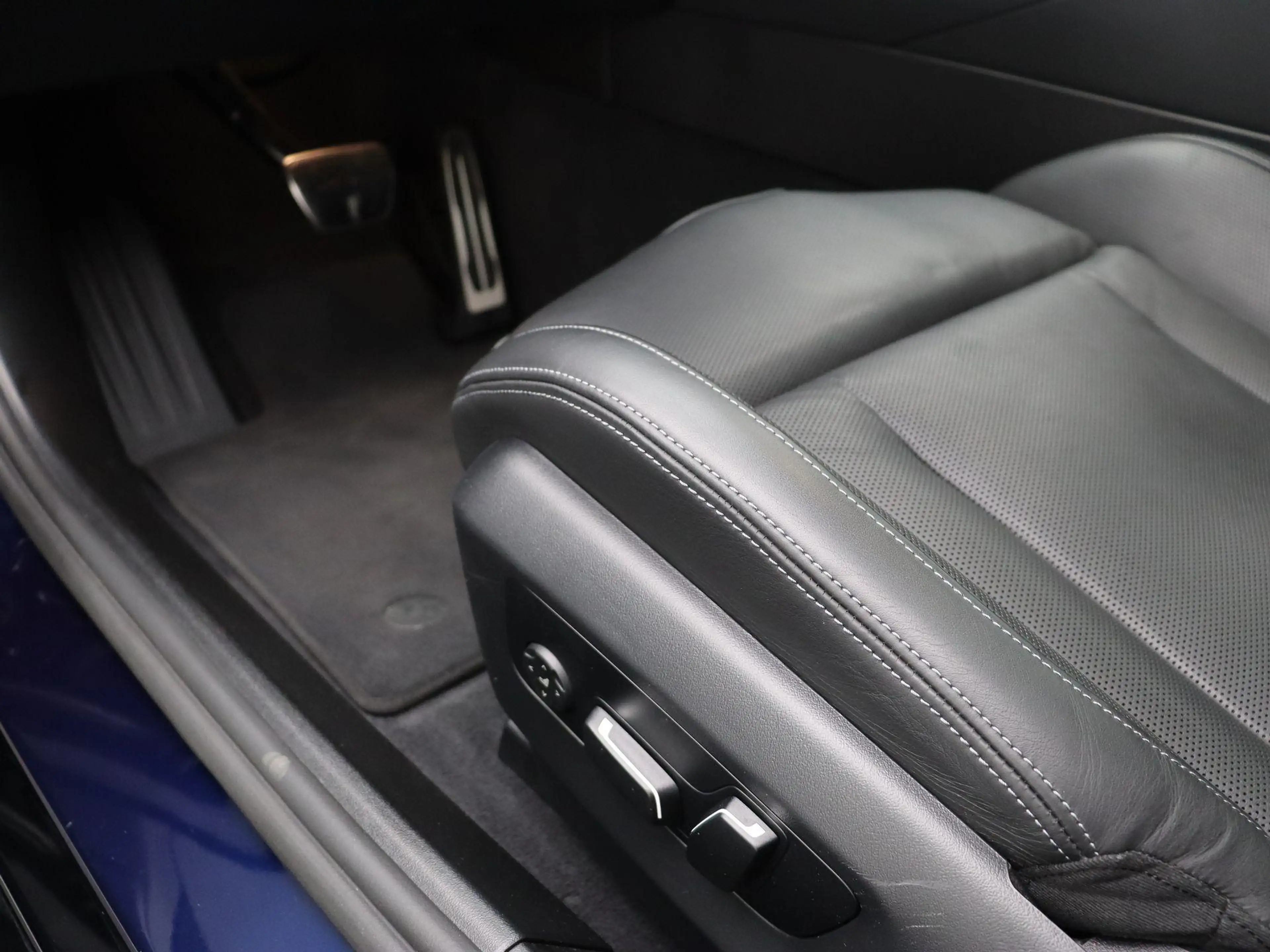 BMW 550 5 Serie Touring 550e xDrive M Sportpakket Pro | In — photo 13