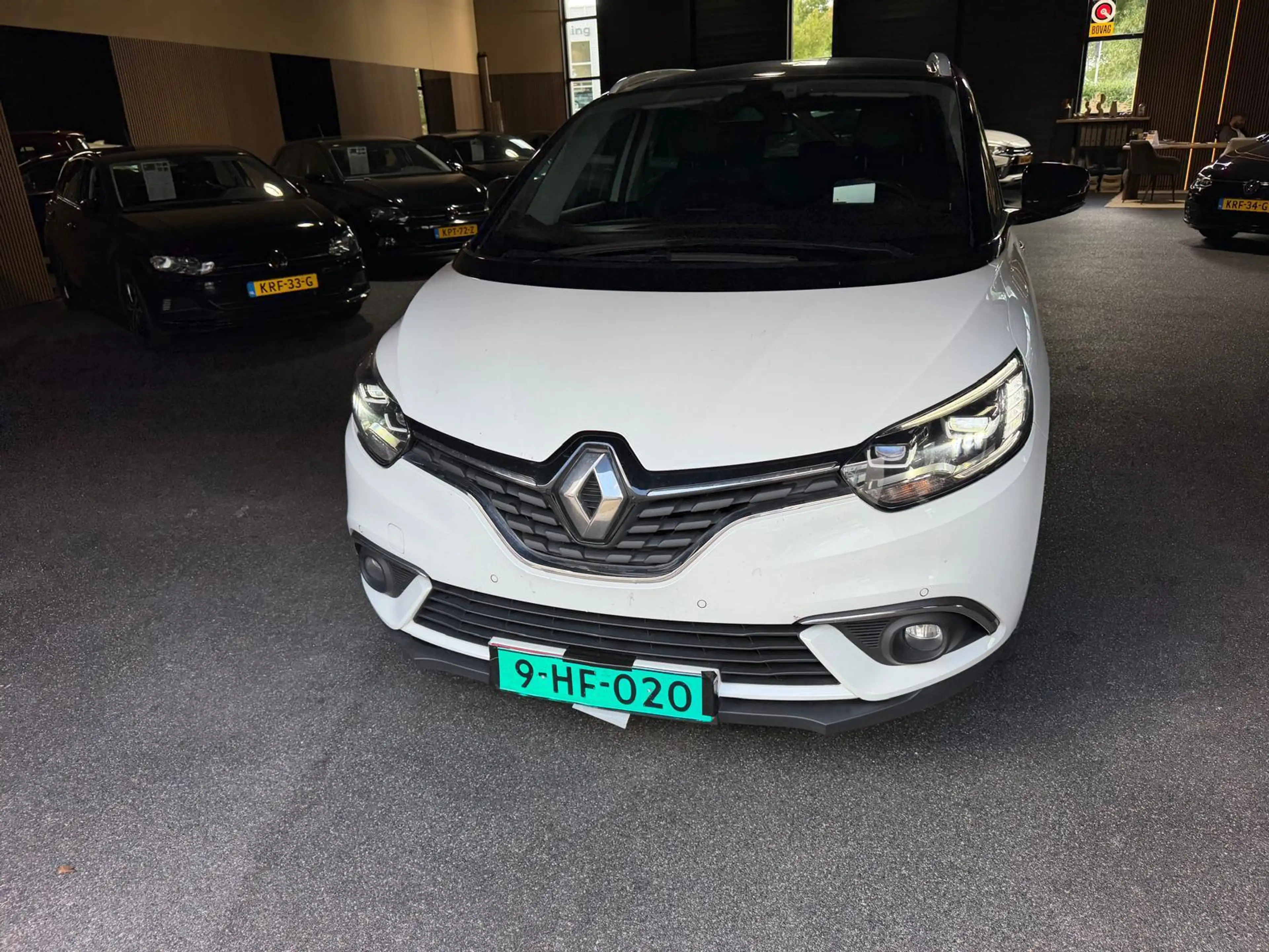 Renault Grand Scenic 1.3 TCe Bose 7p. — photo 5