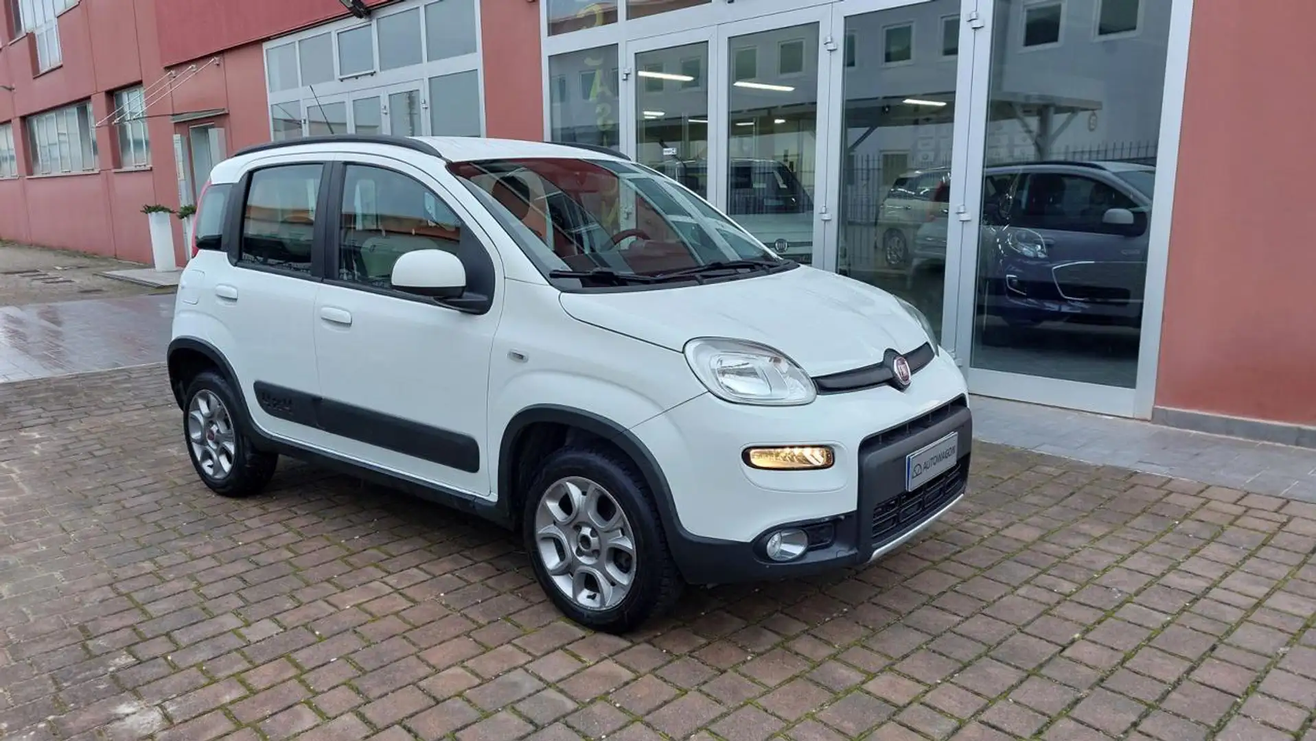 Fiat Panda 1.3 MJT S&S 4x4 Aziendale Italia Blanc - 1