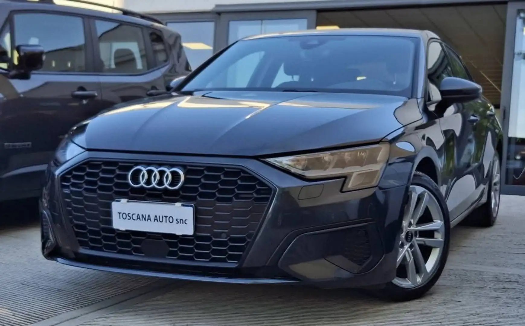 Audi A3 A3 IV 2021 Sportback35 2.0 tdi Business Advanced Grigio - 1