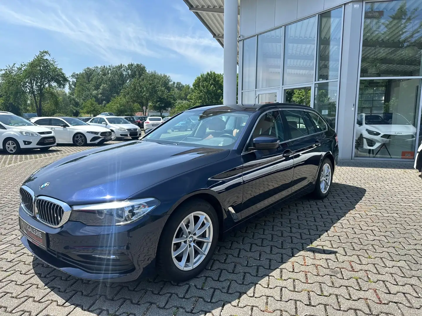 BMW 520 d Touring/AUT/NAV/LED/R-KAM/PDC/ALU Blau - 1