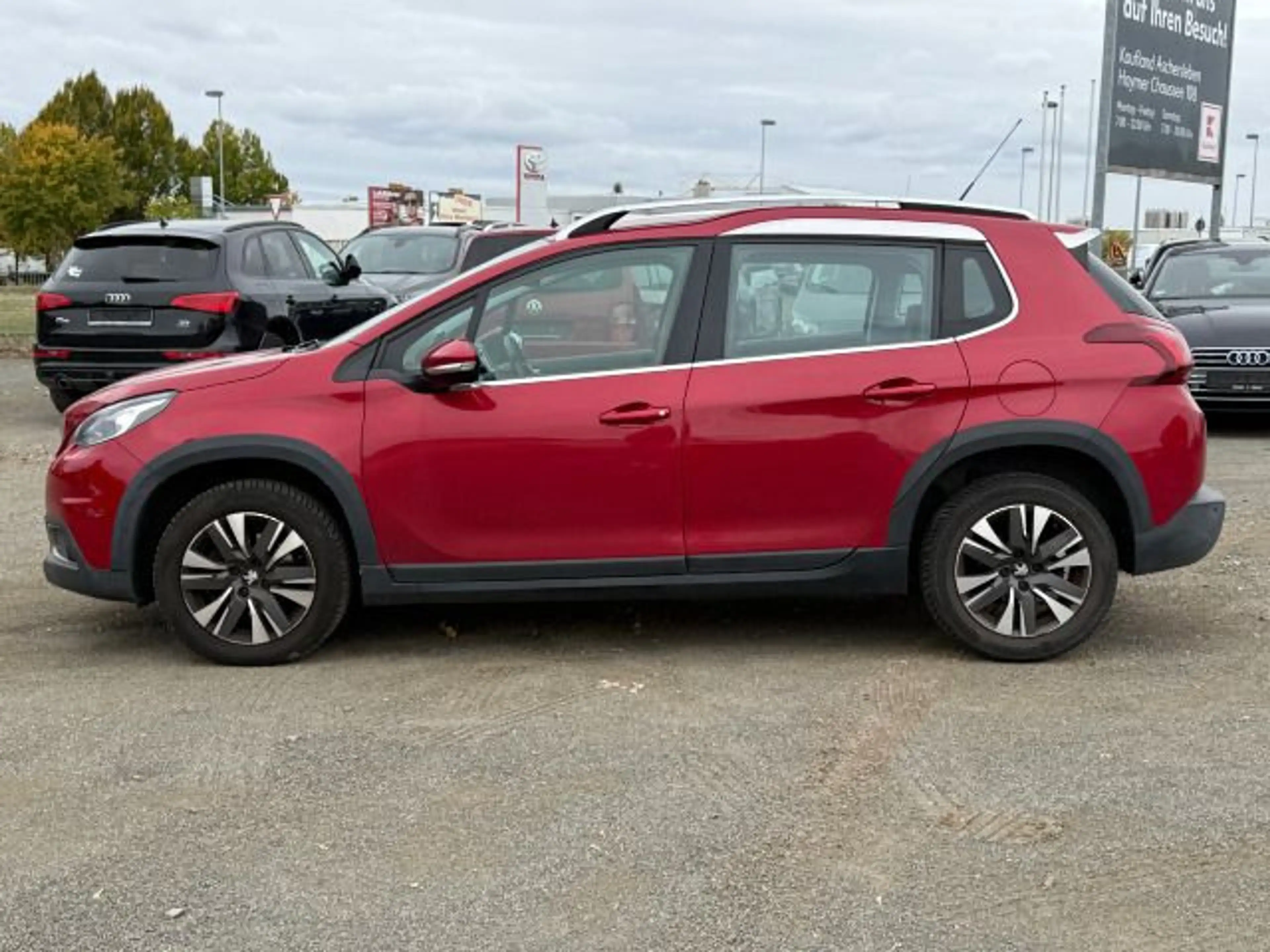 Peugeot 2008 1.2 PureTech 130 Allure 6-Gang NUR AN AUTOH — photo 5