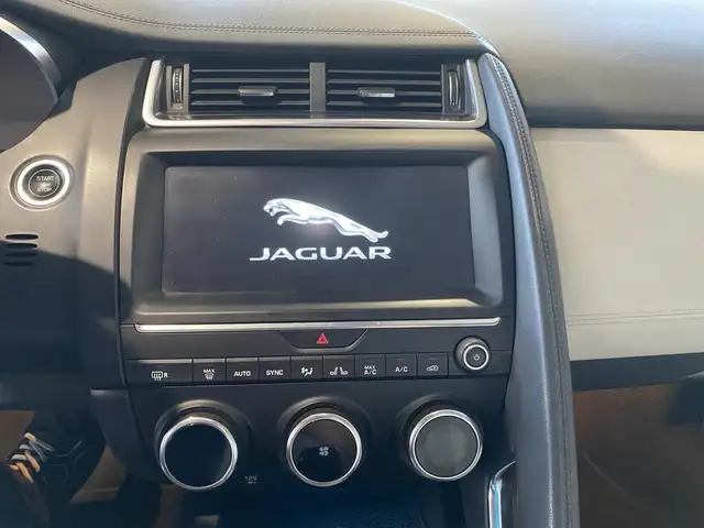 Jaguar E-Pace view 10