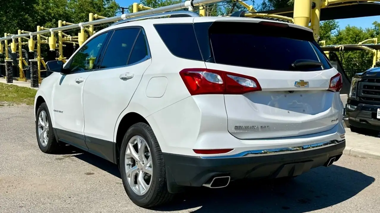 Chevrolet Equinox снимка Chevrolet Equinox