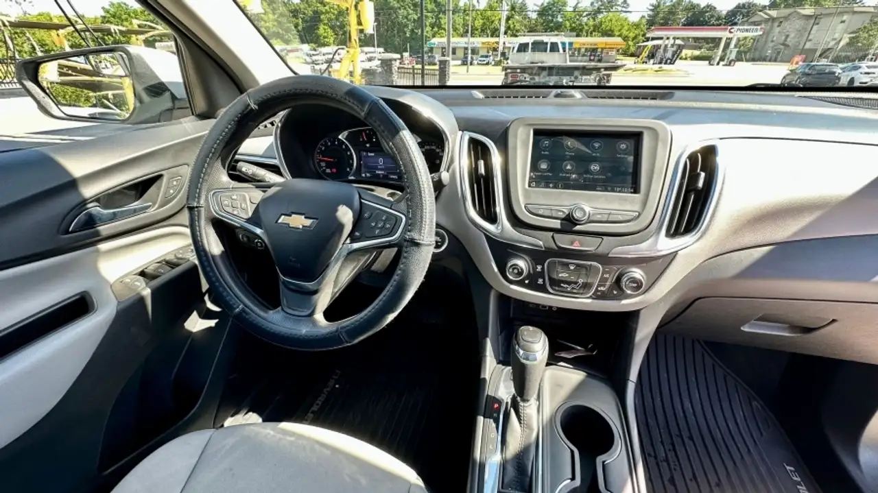 Chevrolet Equinox снимка Chevrolet Equinox