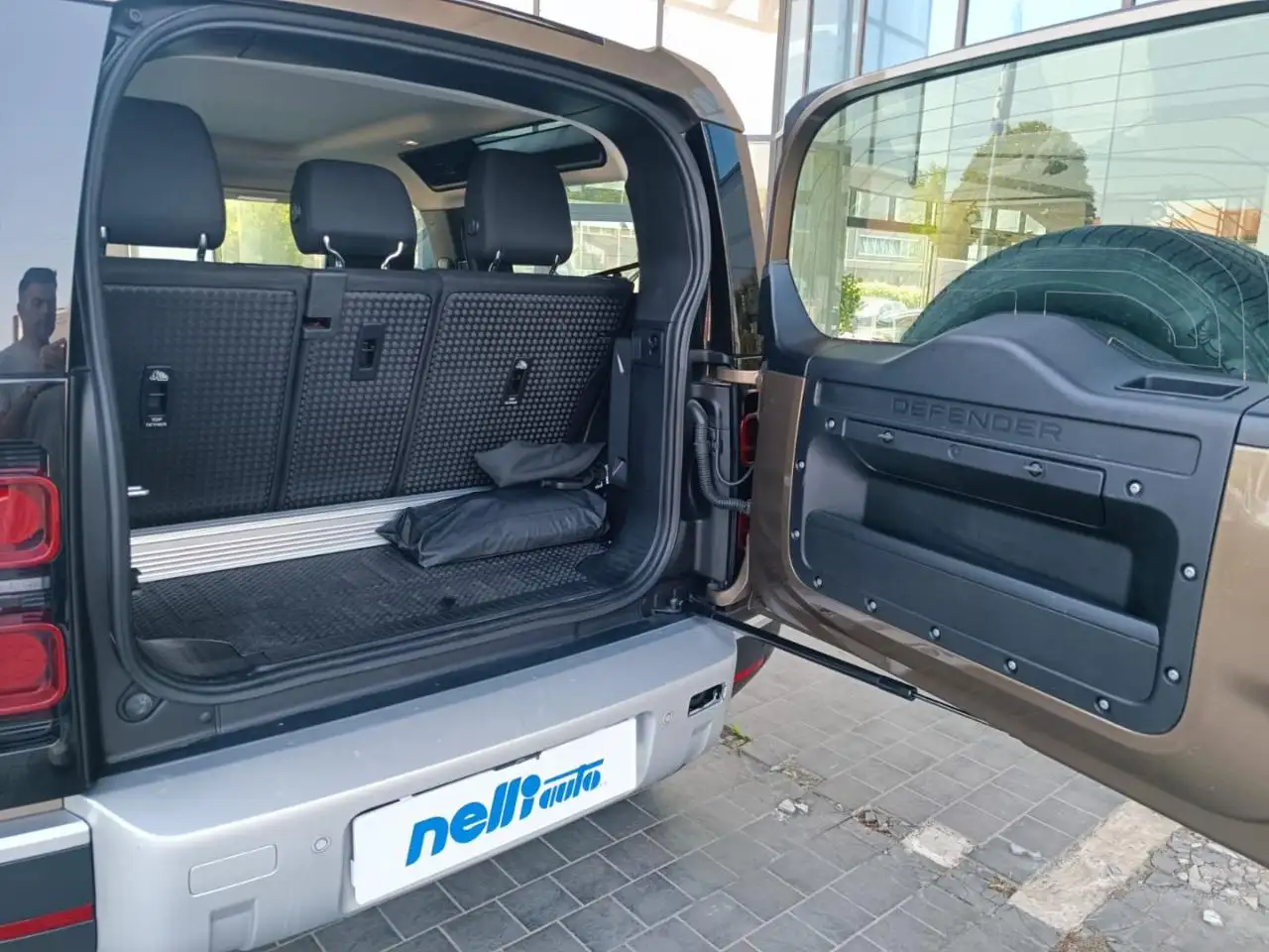 Land Rover Defender 90 3.0D I6 250 CV AWD Auto, миниатюра 24