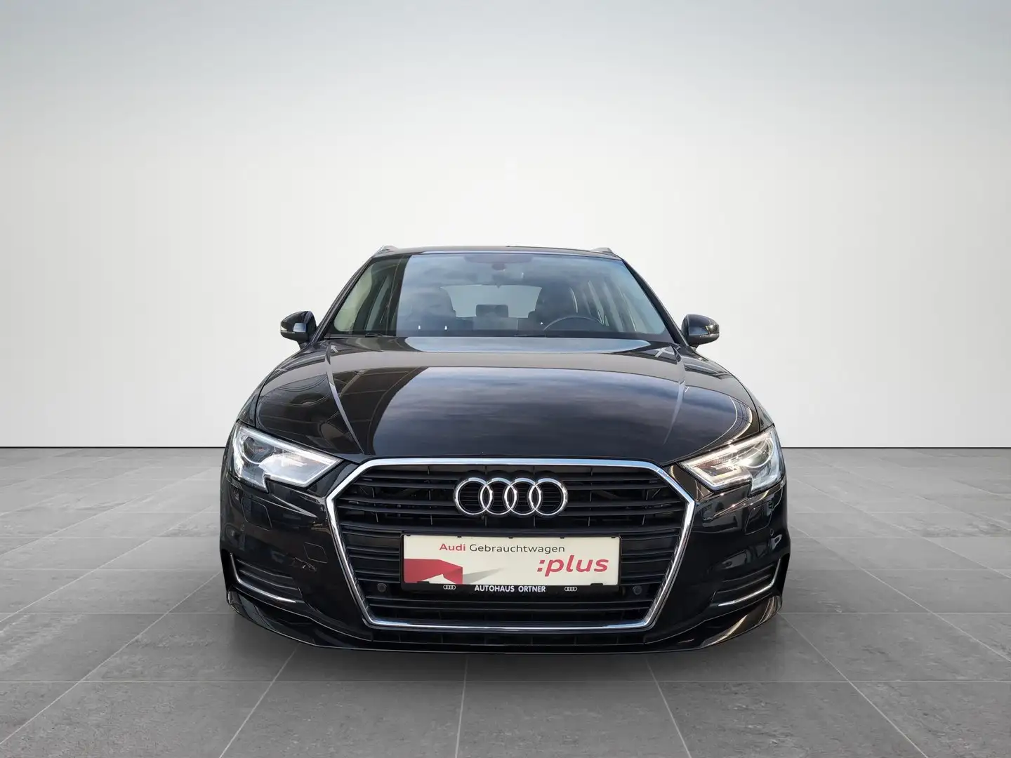 Audi A3 Audi A3 SB 1.6 TDI Design Schwarz - 2