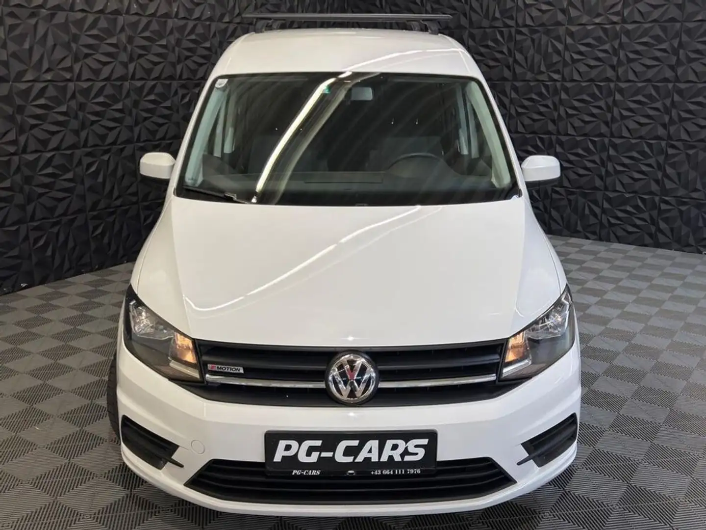 Volkswagen Caddy 2.0 TDI Trendline 4Motion BlueMotion Weiß - 2