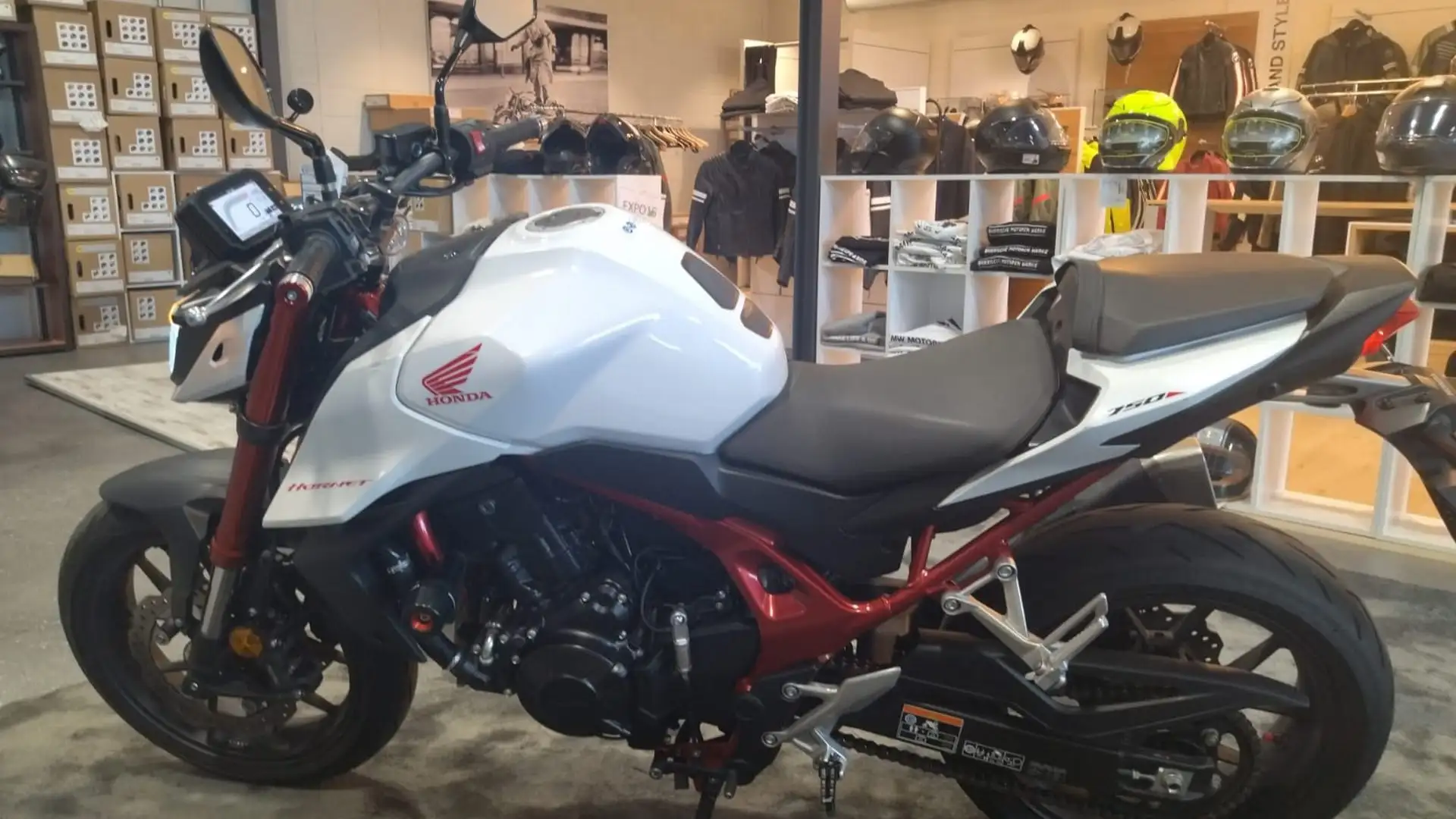 Honda Hornet 750 Abs my23 Rot - 1