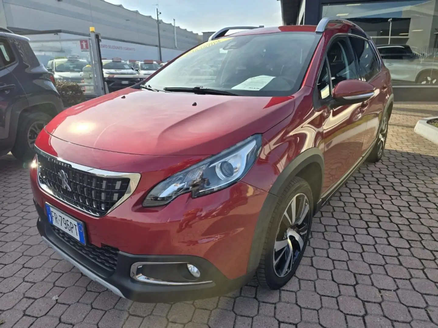 Peugeot 2008 1° serie PureTech Turbo 110 S&S Allure Uniproprie Rosso - 1