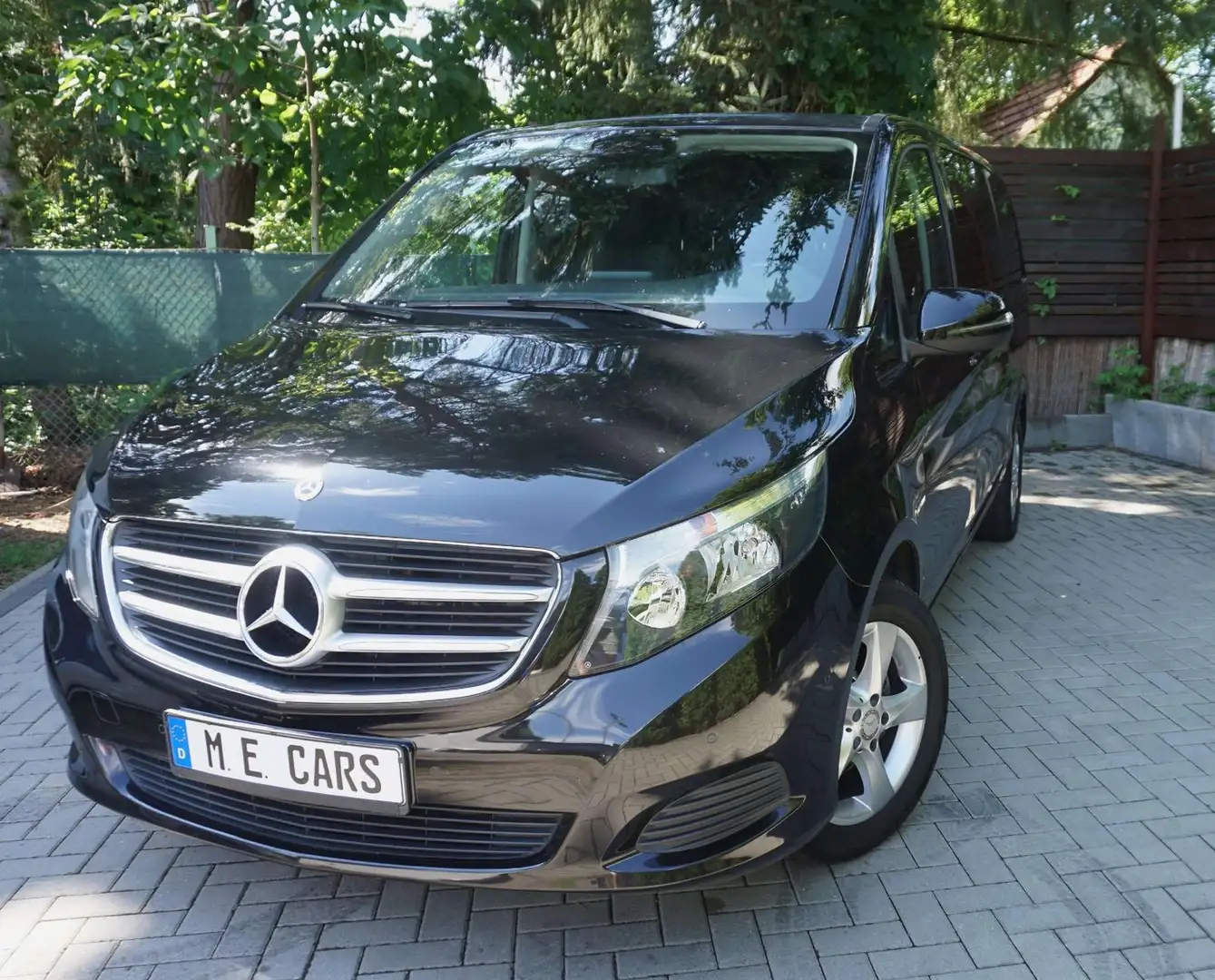 Mercedes-Benz V 220 V 220 CDI lang 2ZoKlima PDC AHK Ambiente N Negro - 1