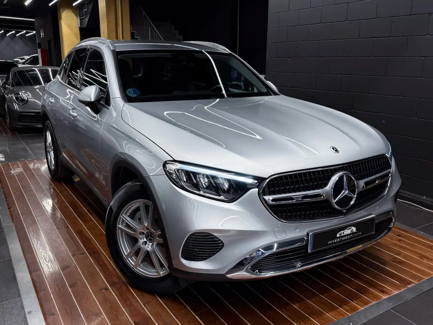 Mercedes-Benz GLC 200 4Matic 9G-Tronic Gris - 1