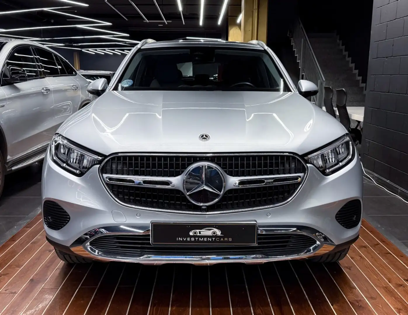 Mercedes-Benz GLC 200 4Matic 9G-Tronic Gris - 2