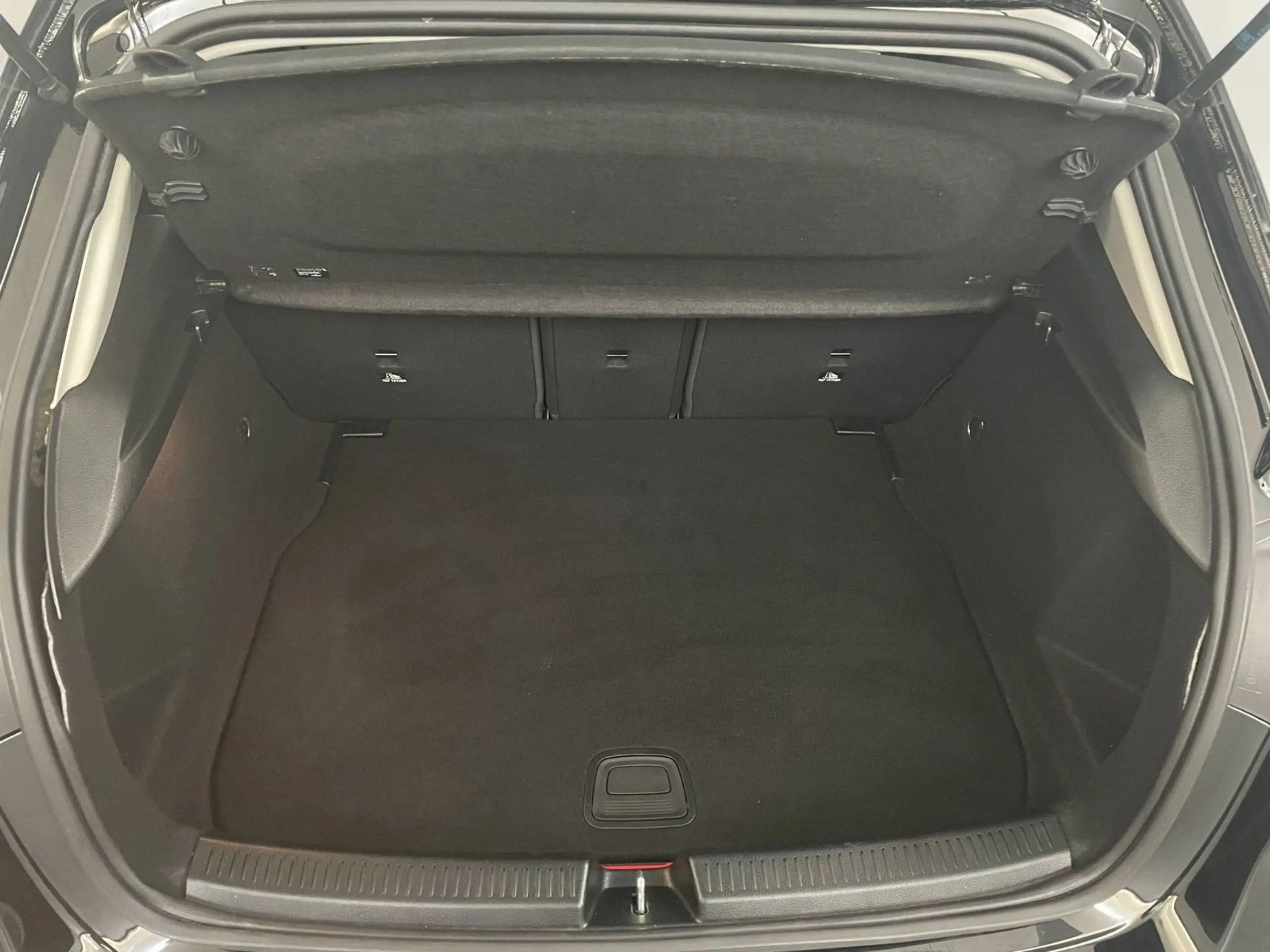 Mercedes-Benz A 180 d LED*WIDE*T-LEDER*1-HAND*MBUX*RÜCKKAM — photo 15