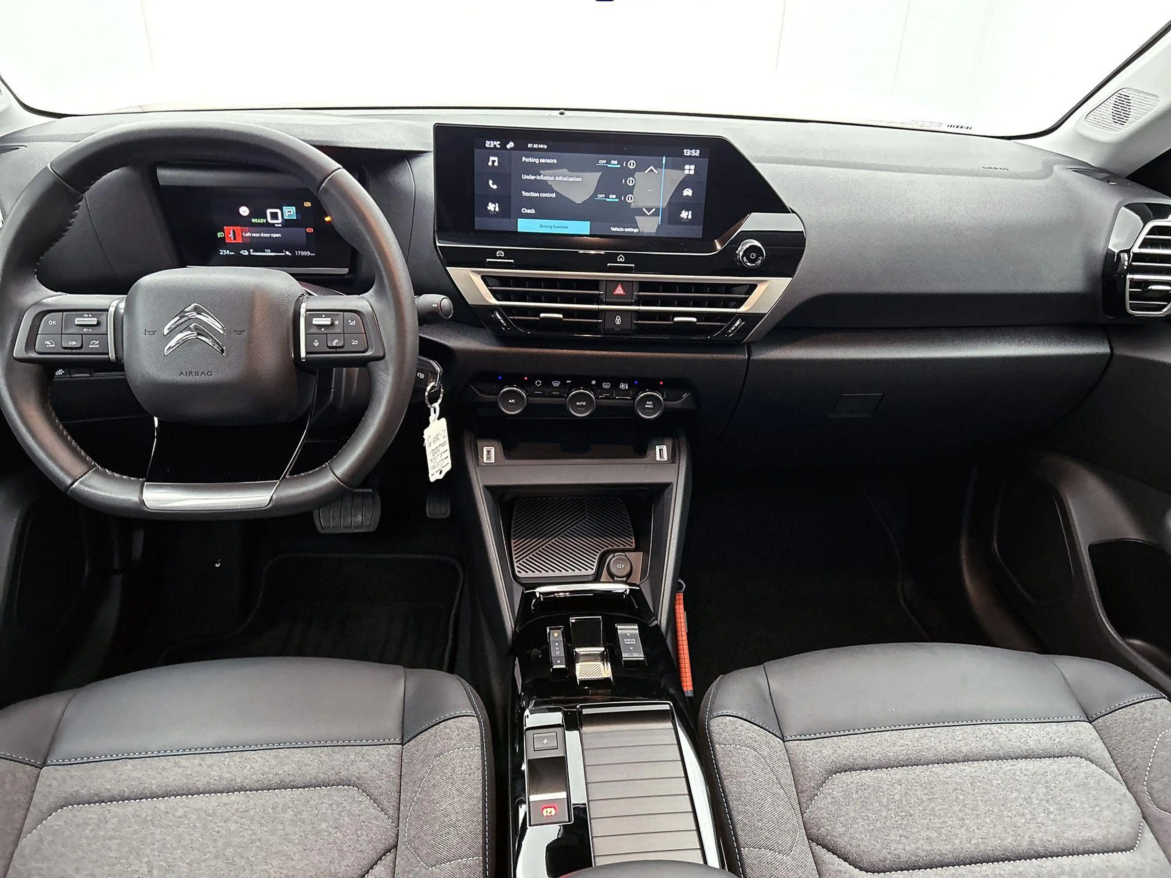 Citroen E-C4 Electric You 50 kWh 136pk | Navigatie via Apple Carplay / A — photo 13